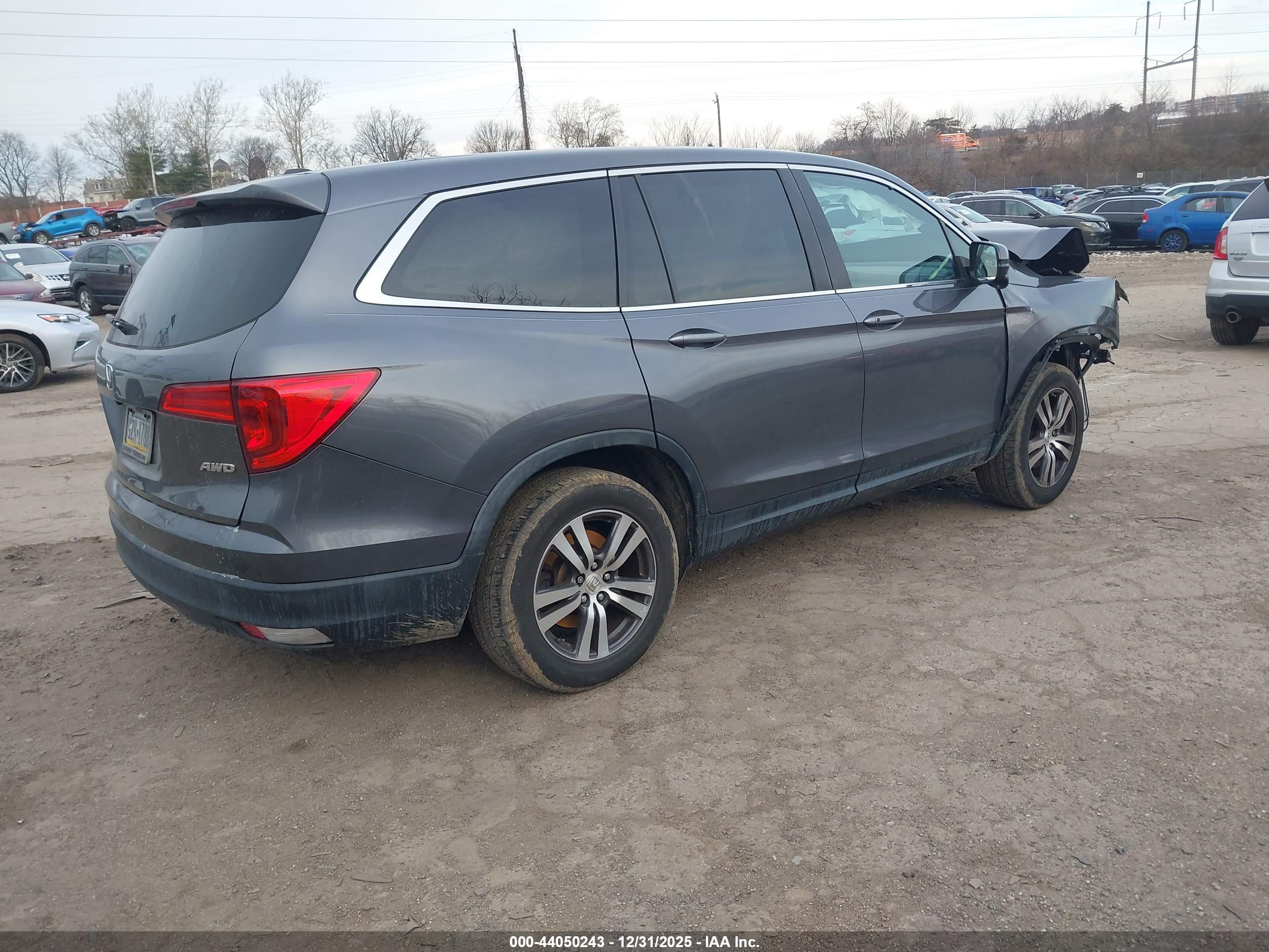 HONDA PILOT image 4