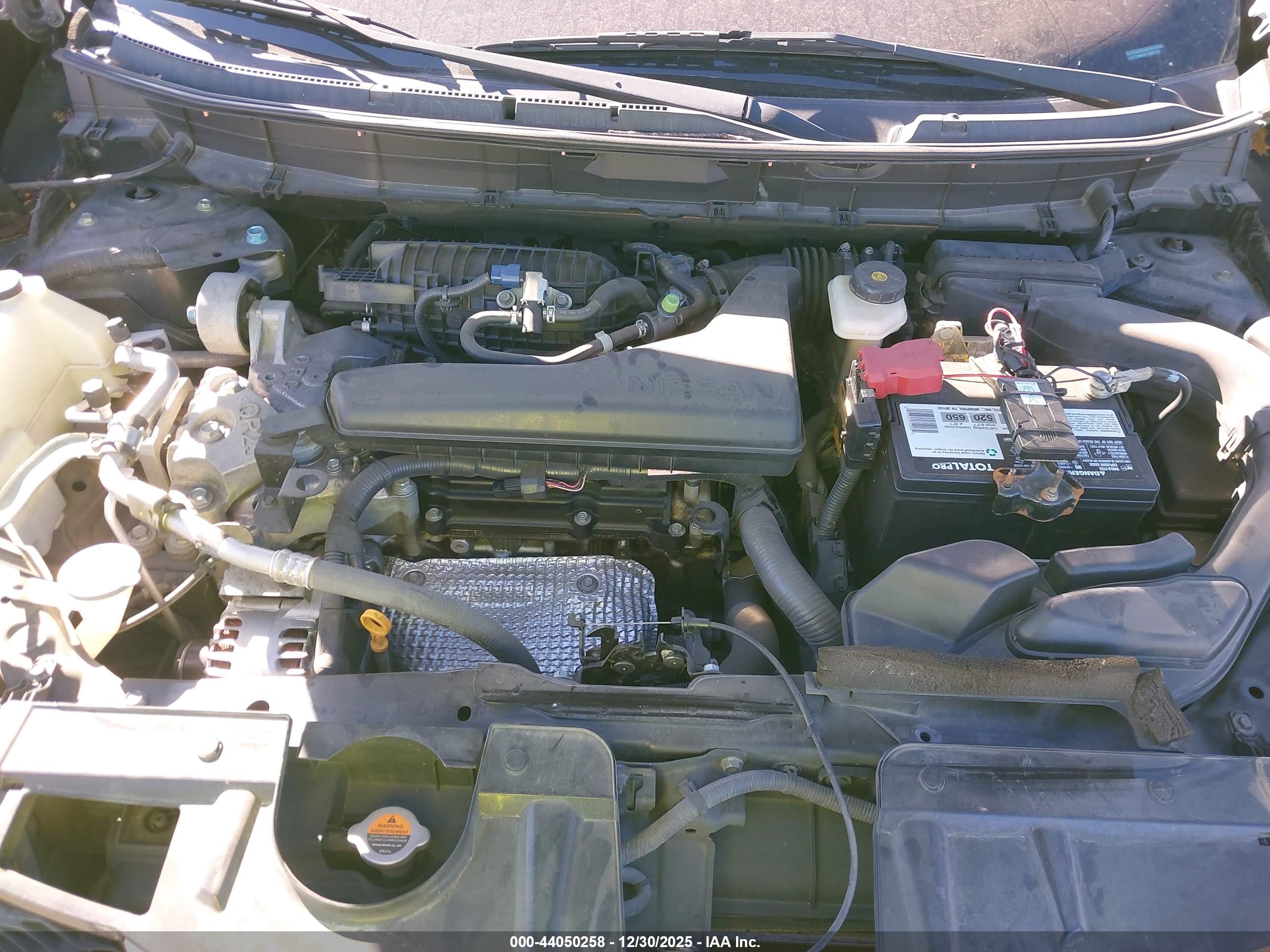 NISSAN ROGUE image 10