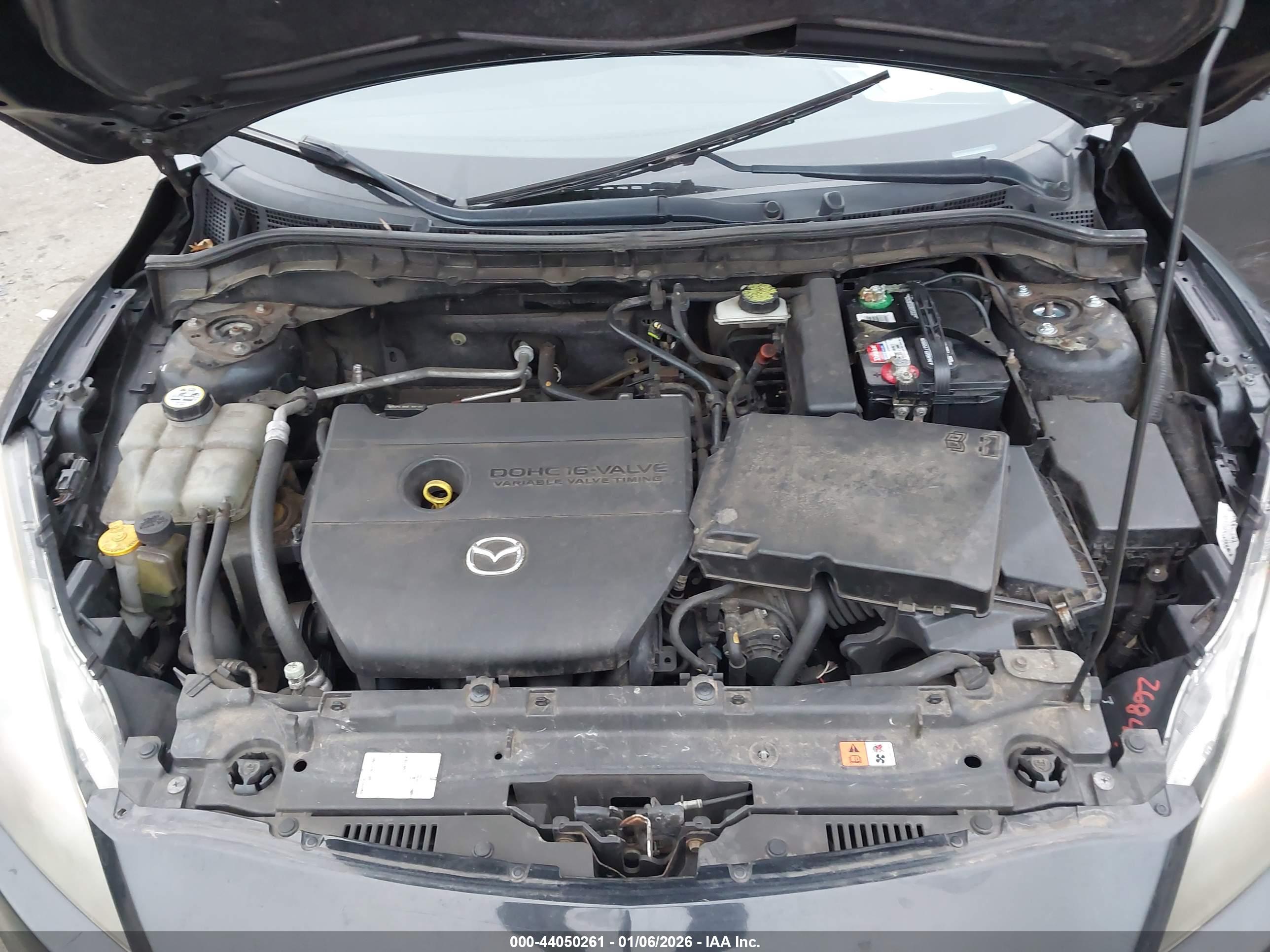 MAZDA MAZDA3 image 10