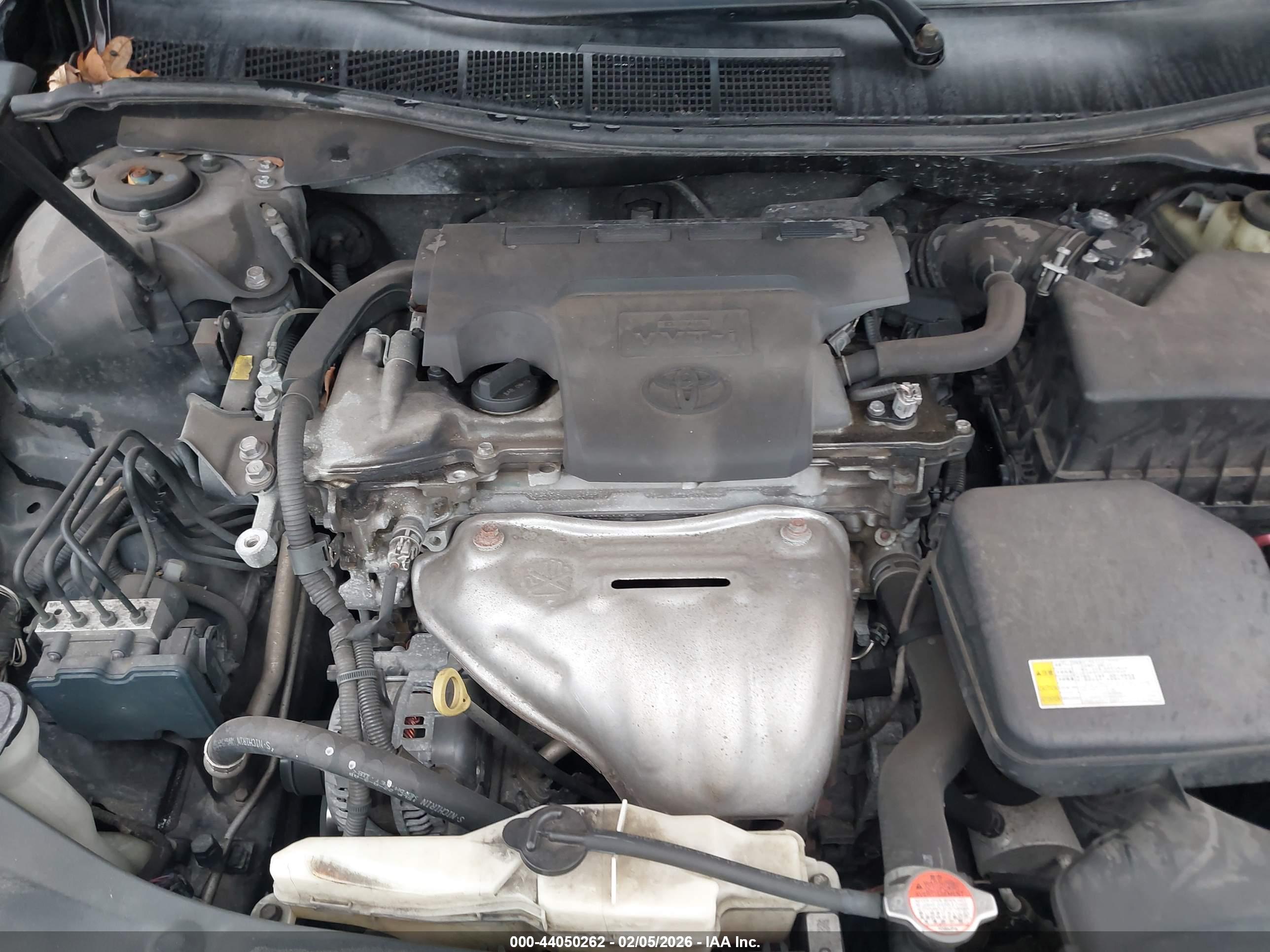 TOYOTA CAMRY image 10