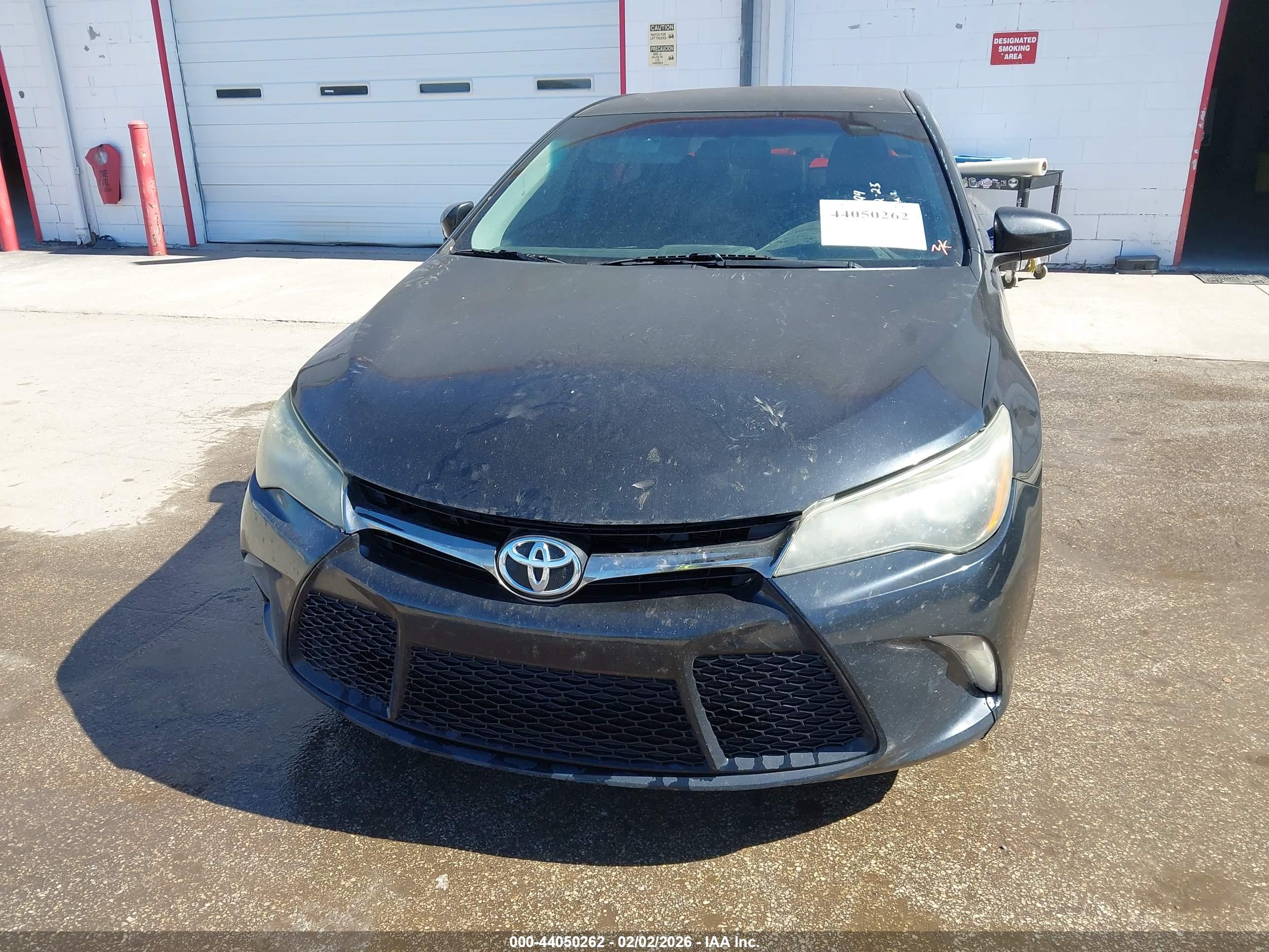 TOYOTA CAMRY image 6