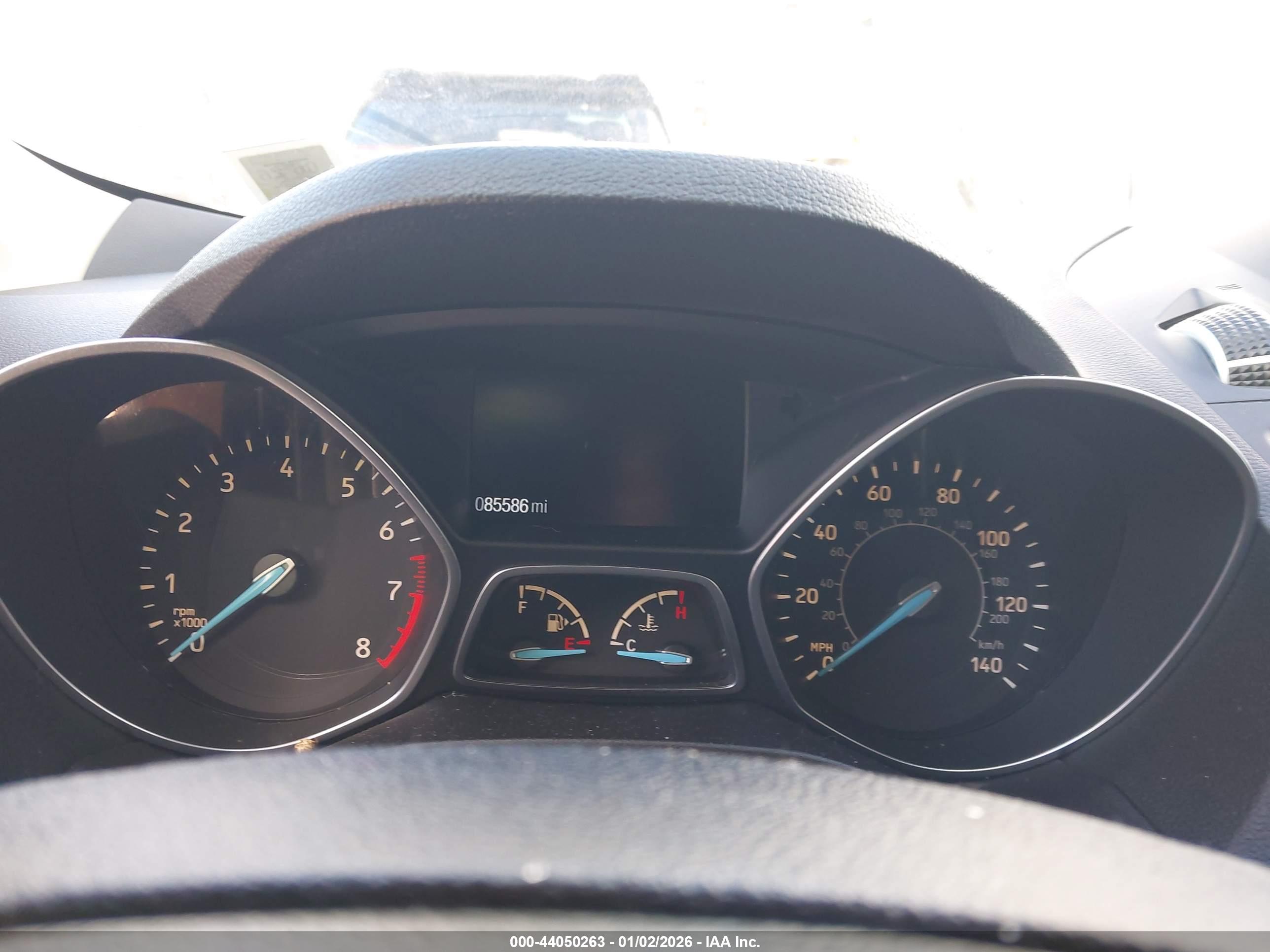 FORD ESCAPE image 7