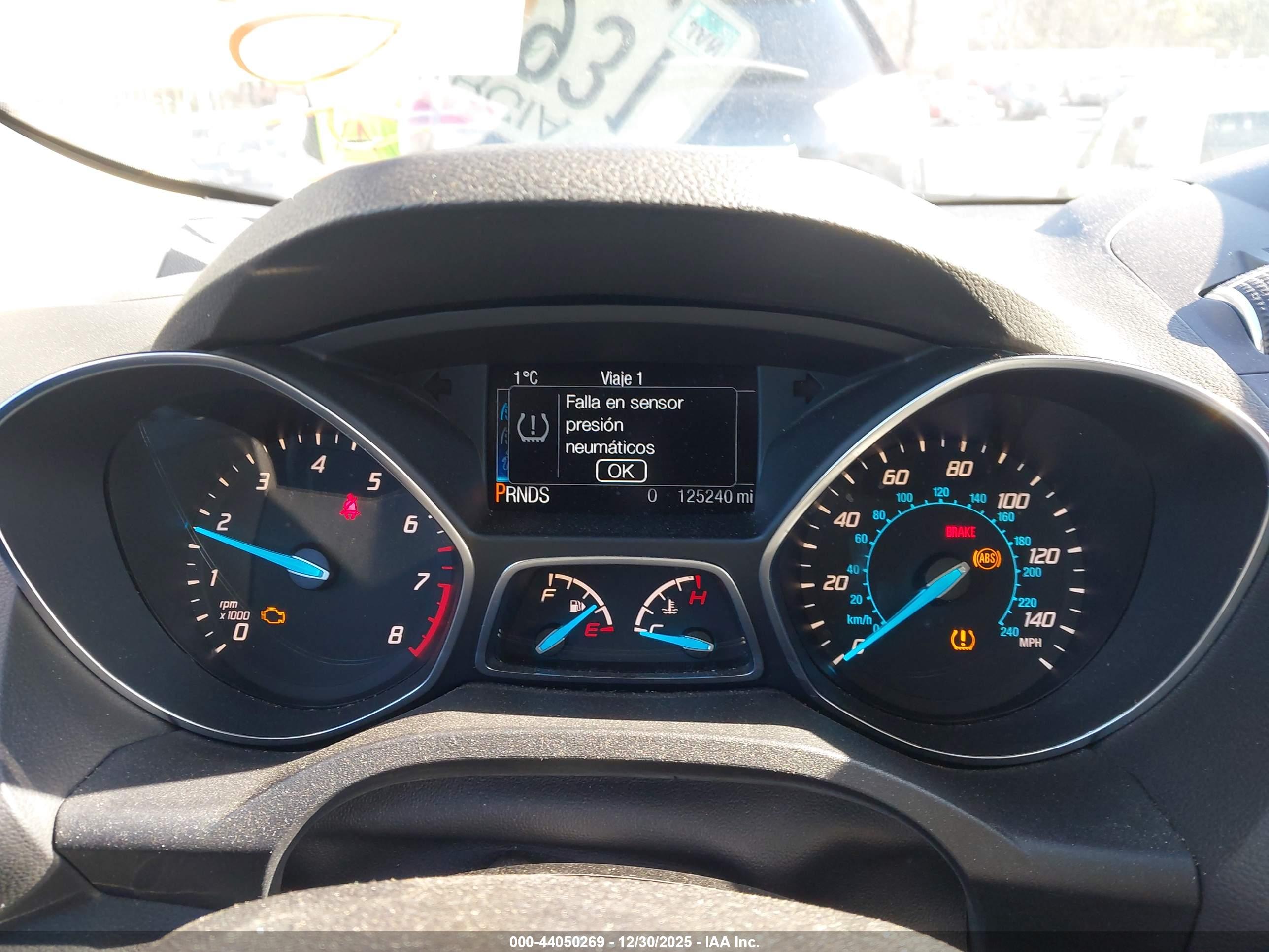 FORD ESCAPE image 7