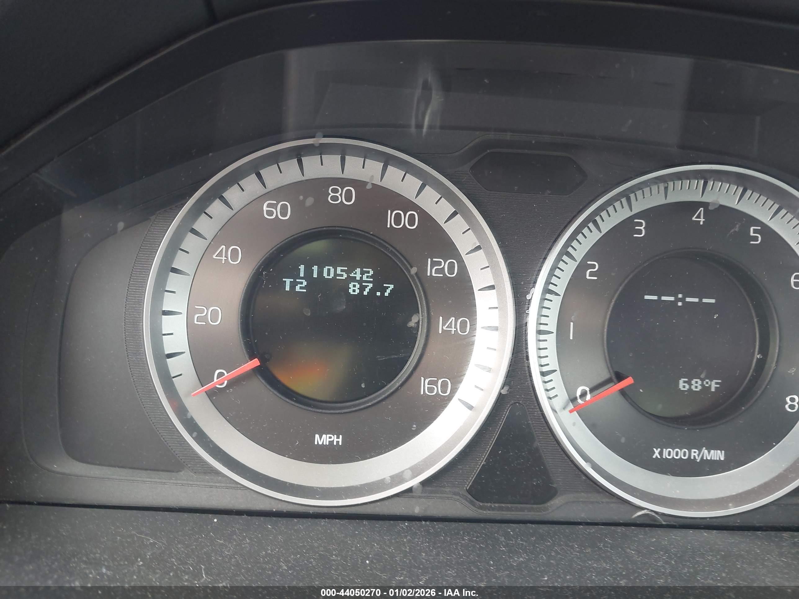 VOLVO S60 image 7