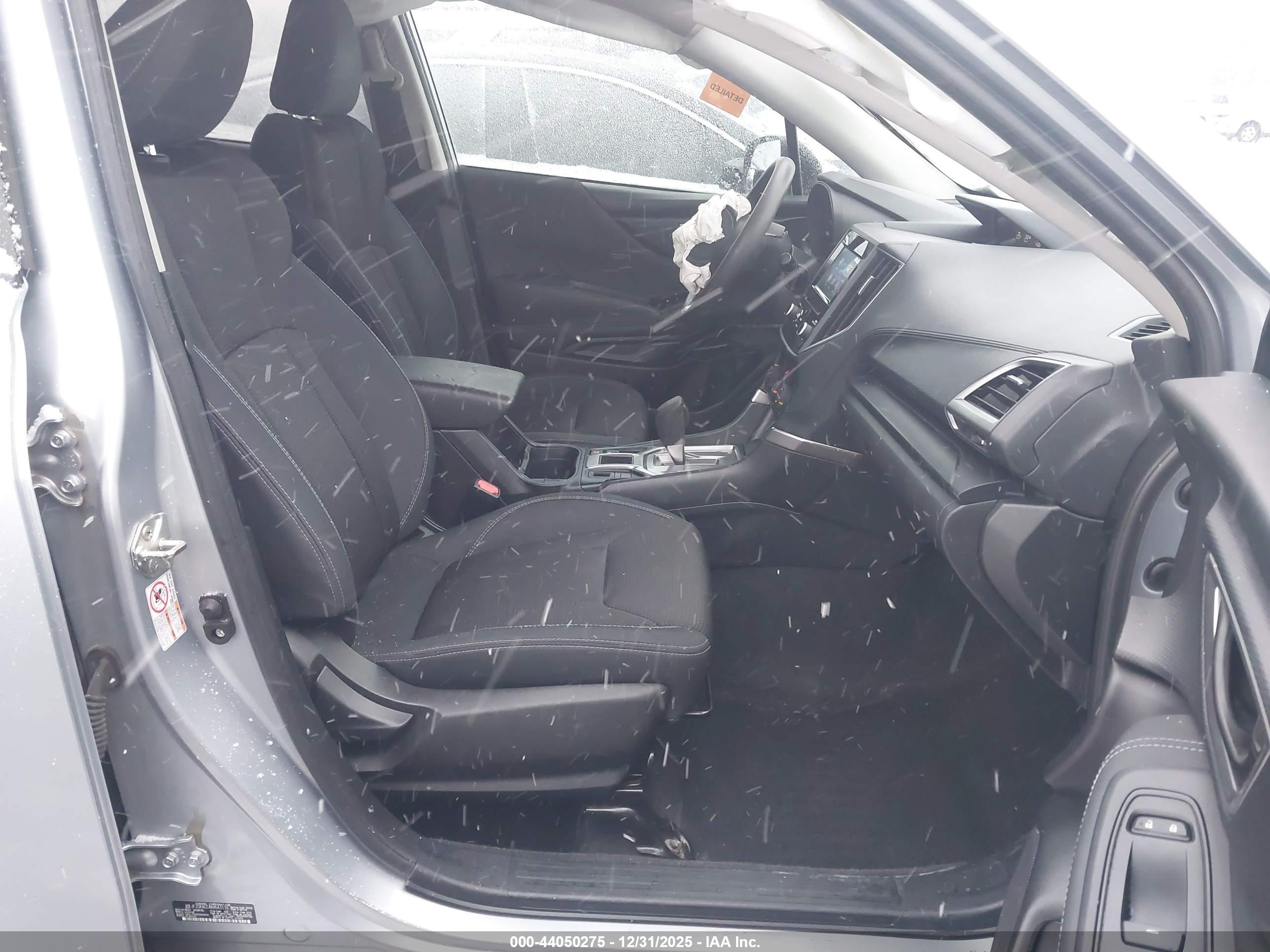 SUBARU FORESTER image 5