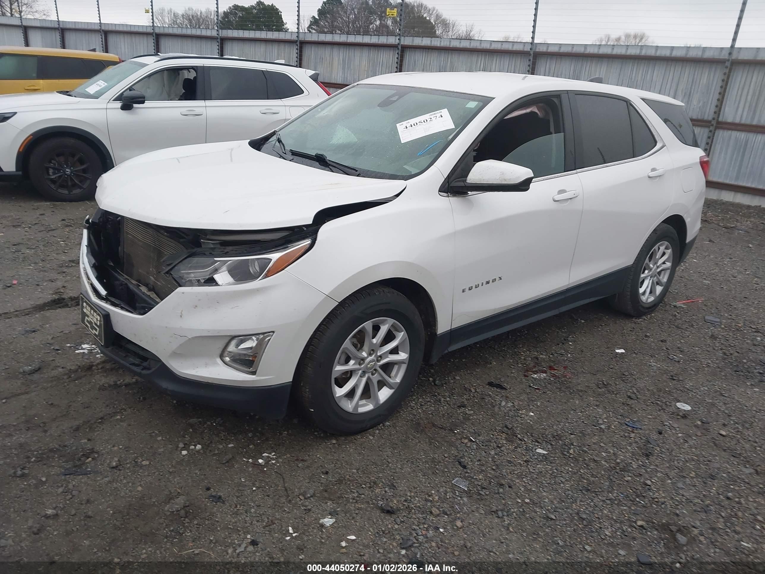 CHEVROLET EQUINOX image 2