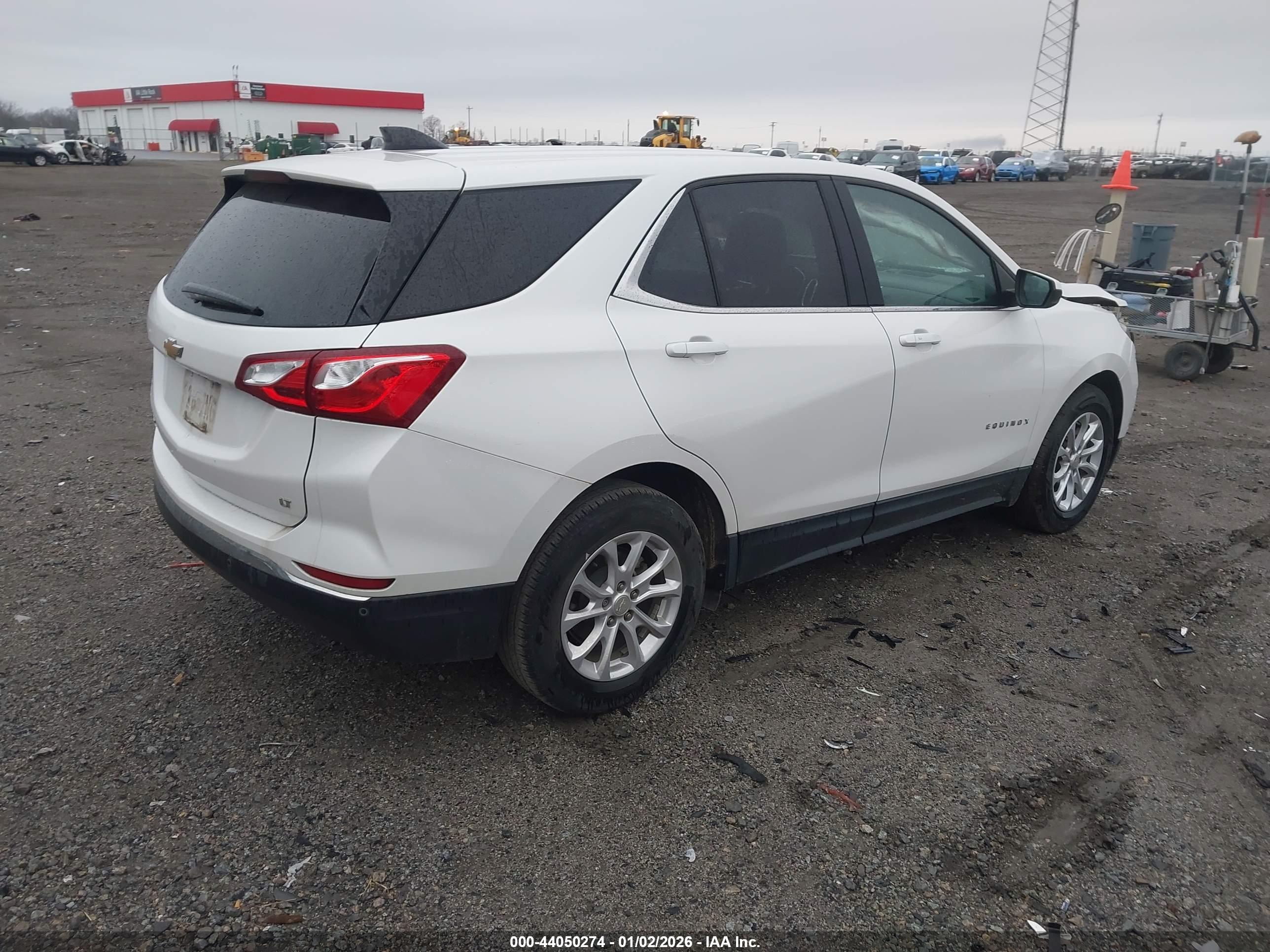 CHEVROLET EQUINOX image 4