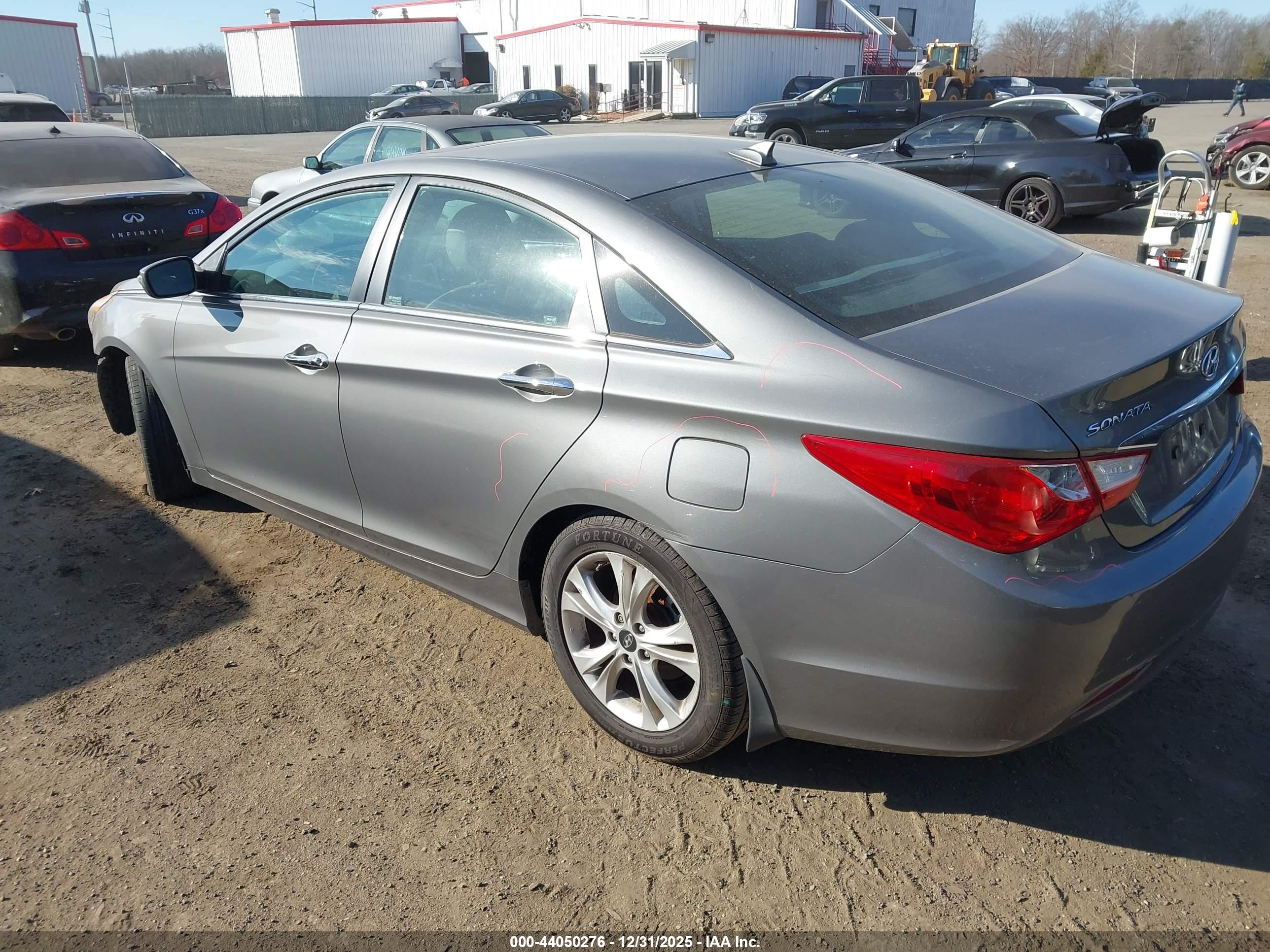 HYUNDAI SONATA image 3