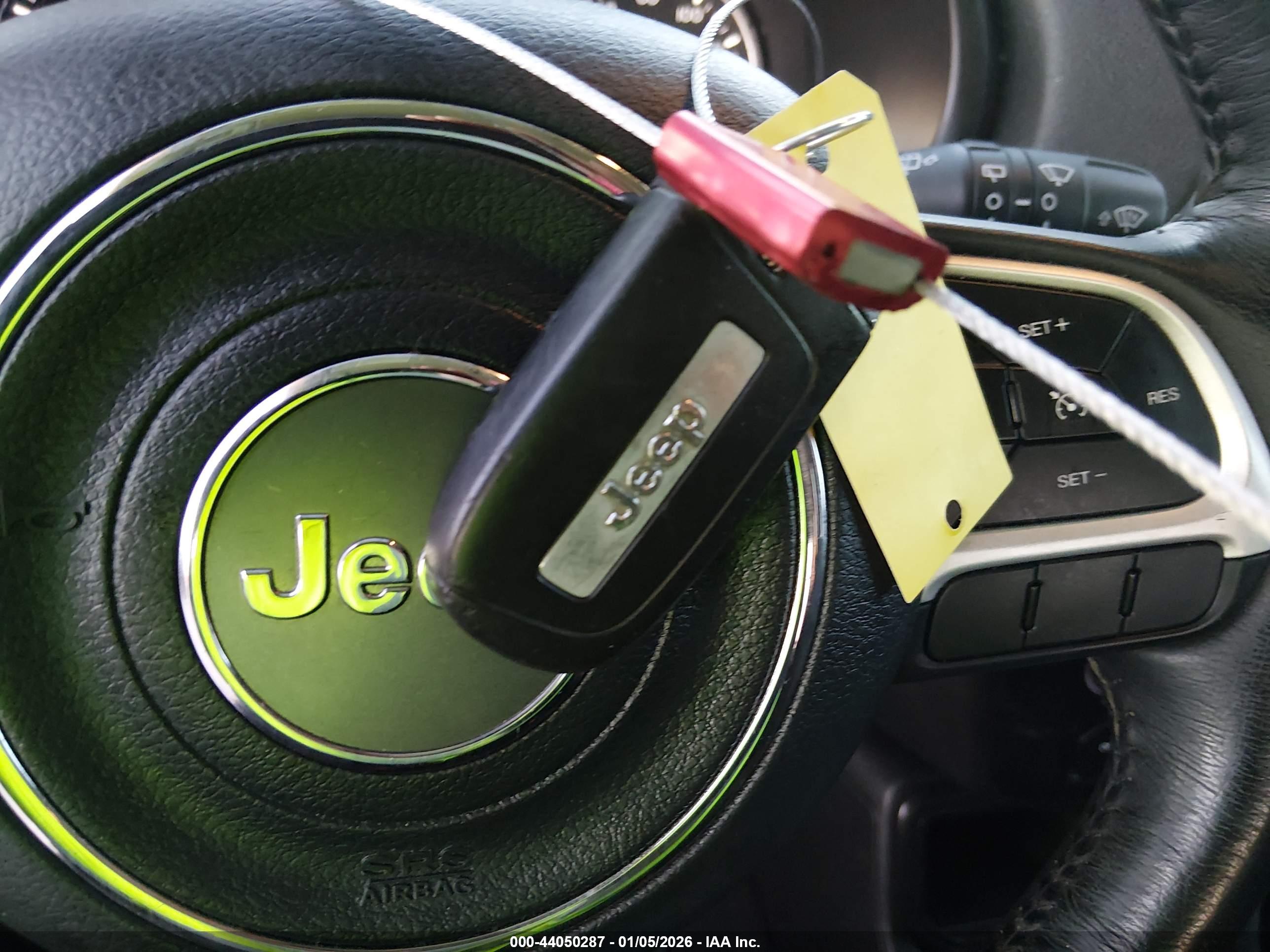 JEEP RENEGADE image 11