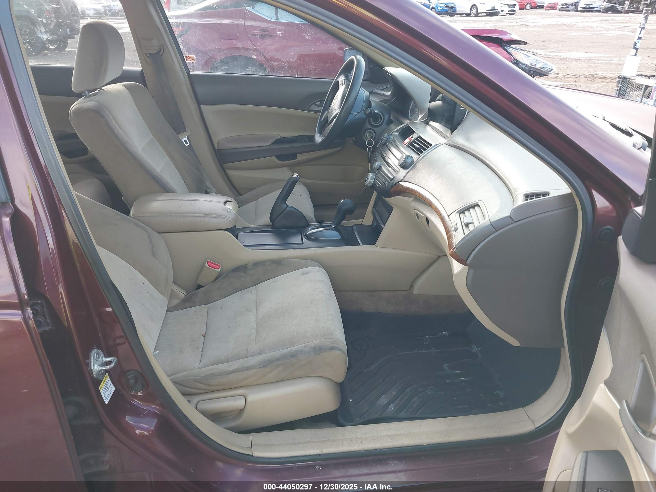 HONDA ACCORD image 5