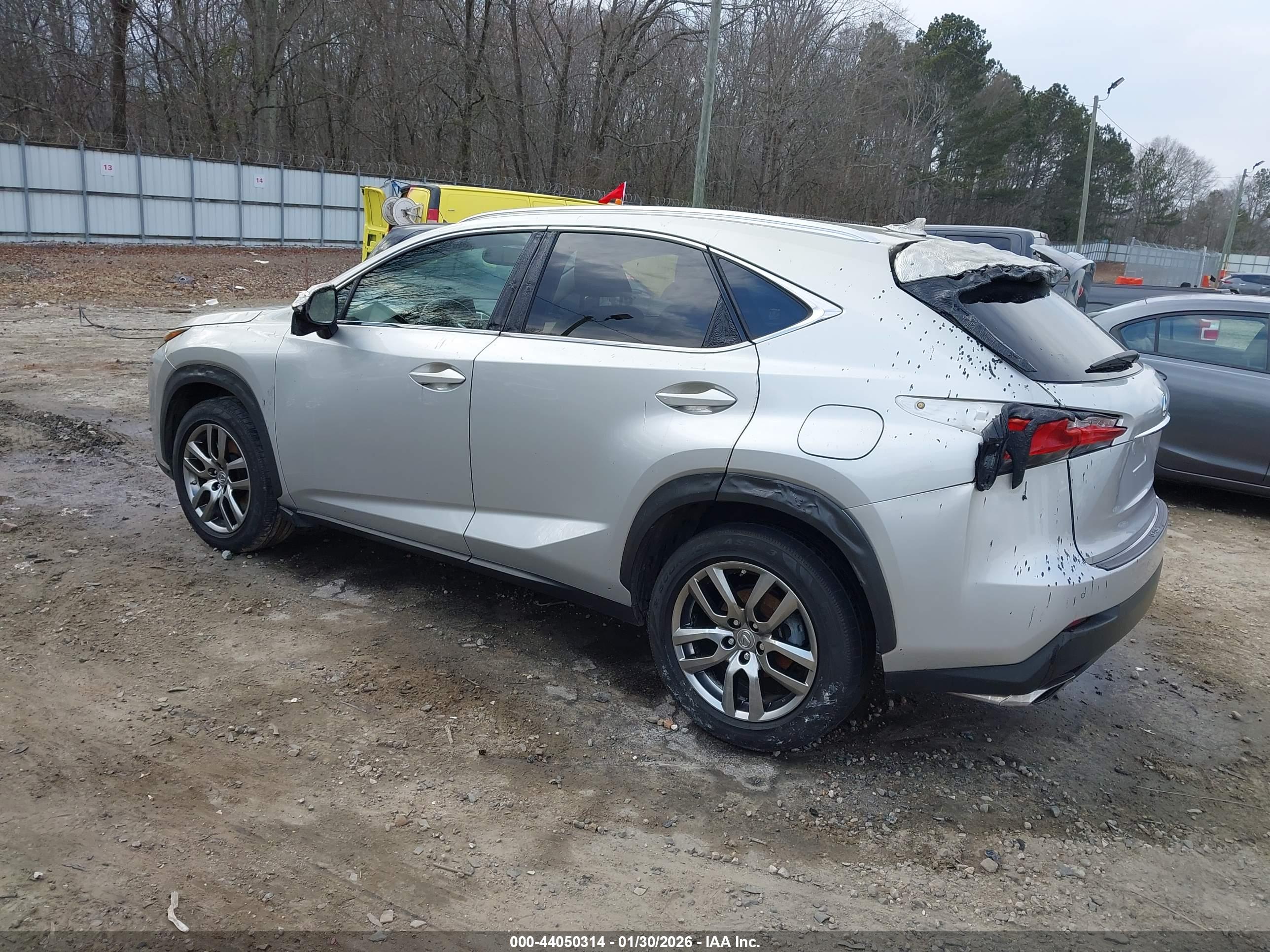 LEXUS NX image 3