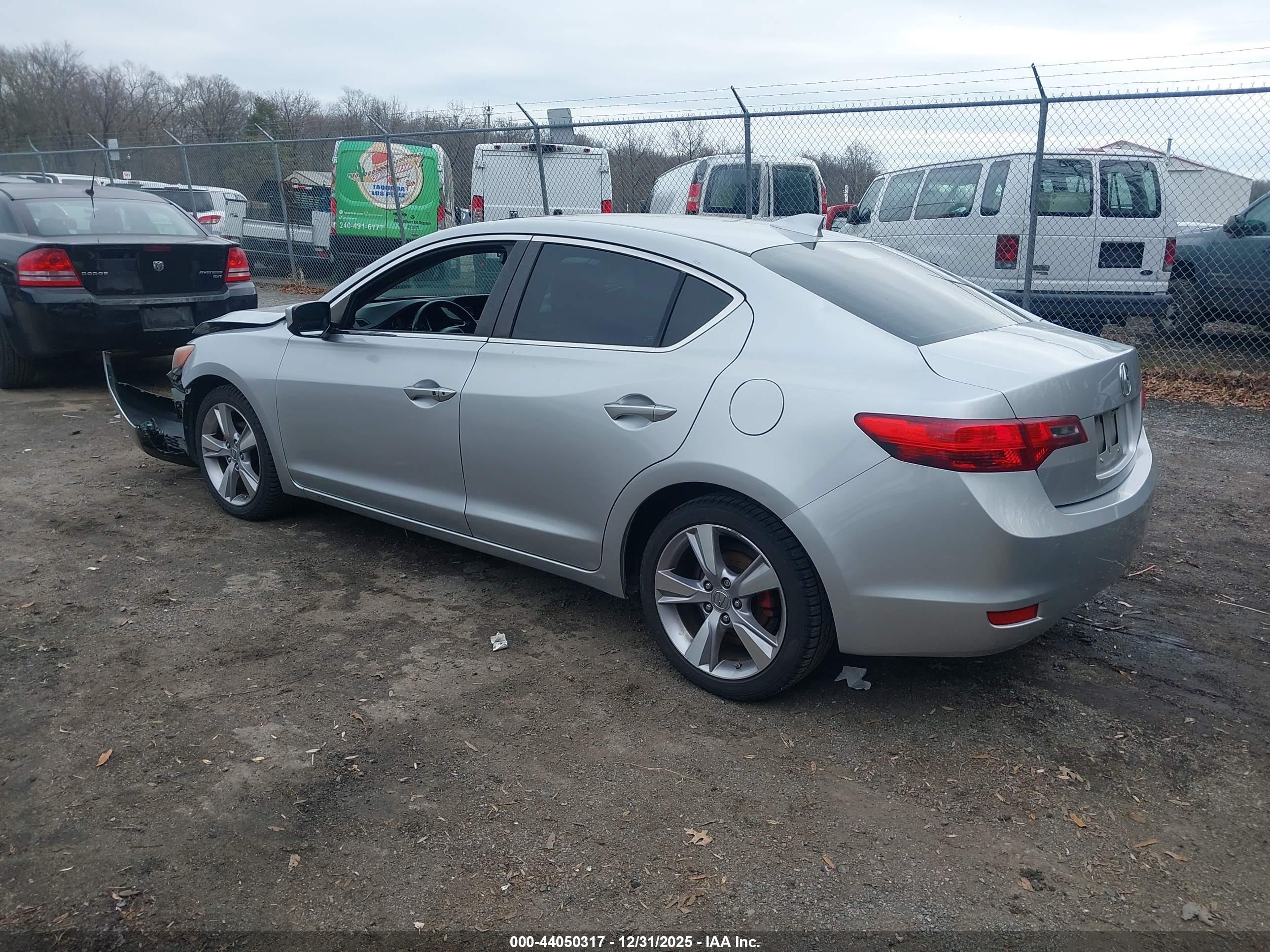 ACURA ILX image 3