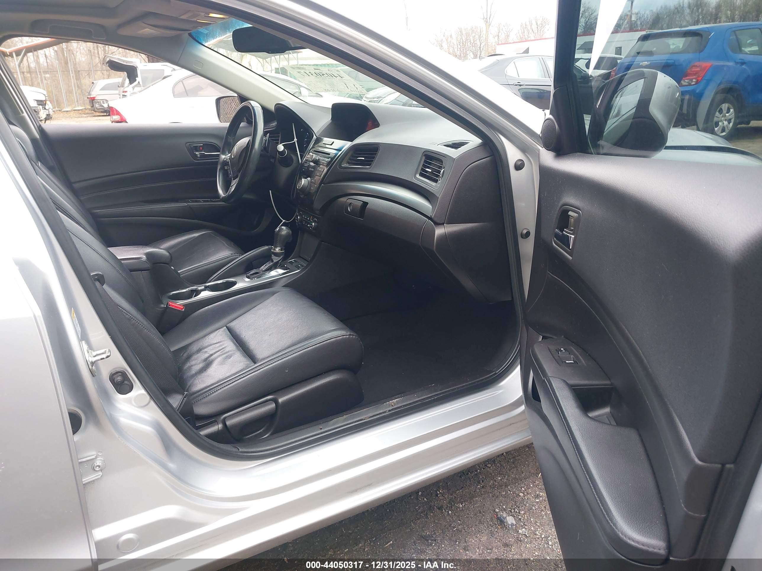 ACURA ILX image 5