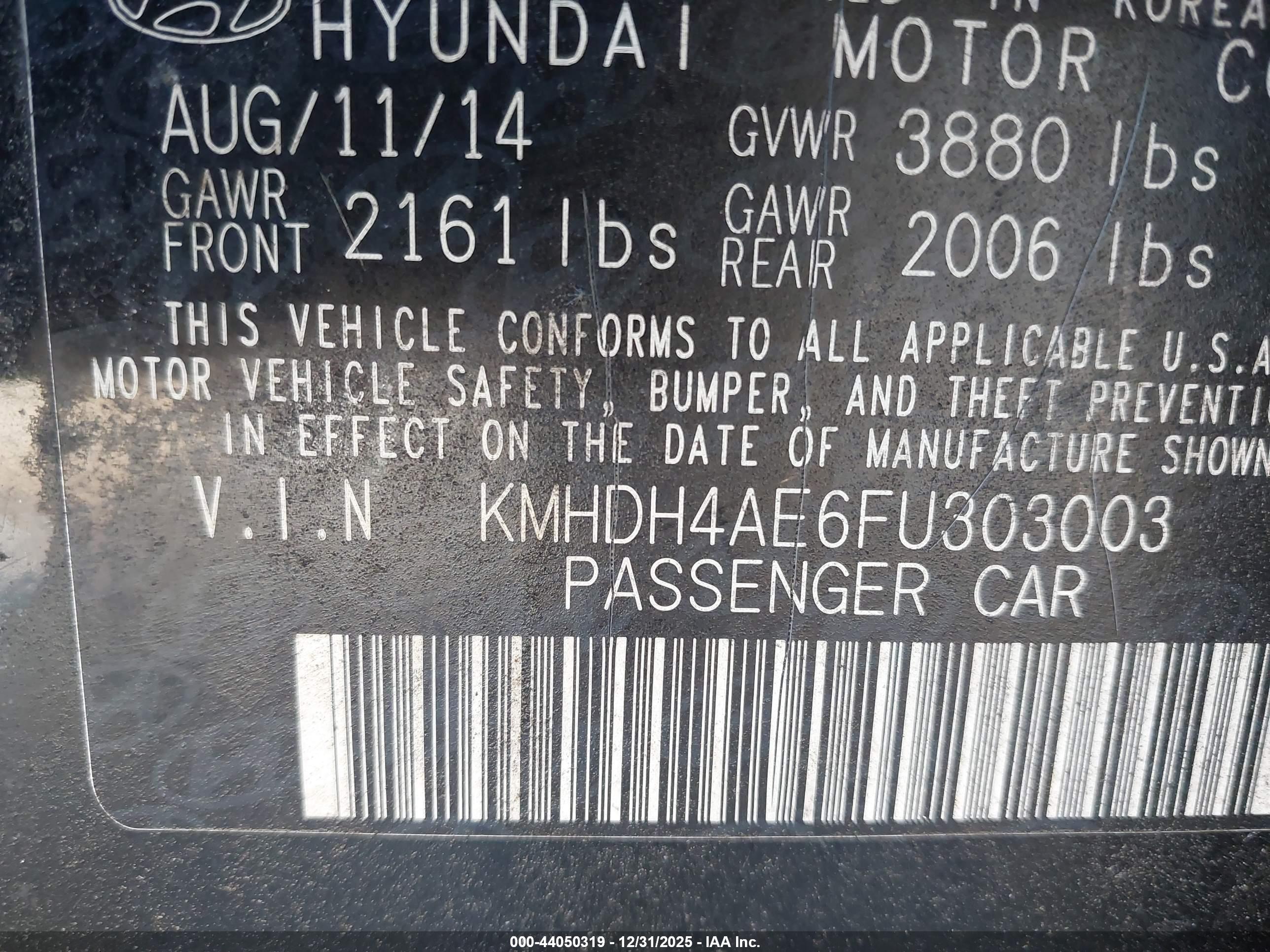 HYUNDAI ELANTRA image 9