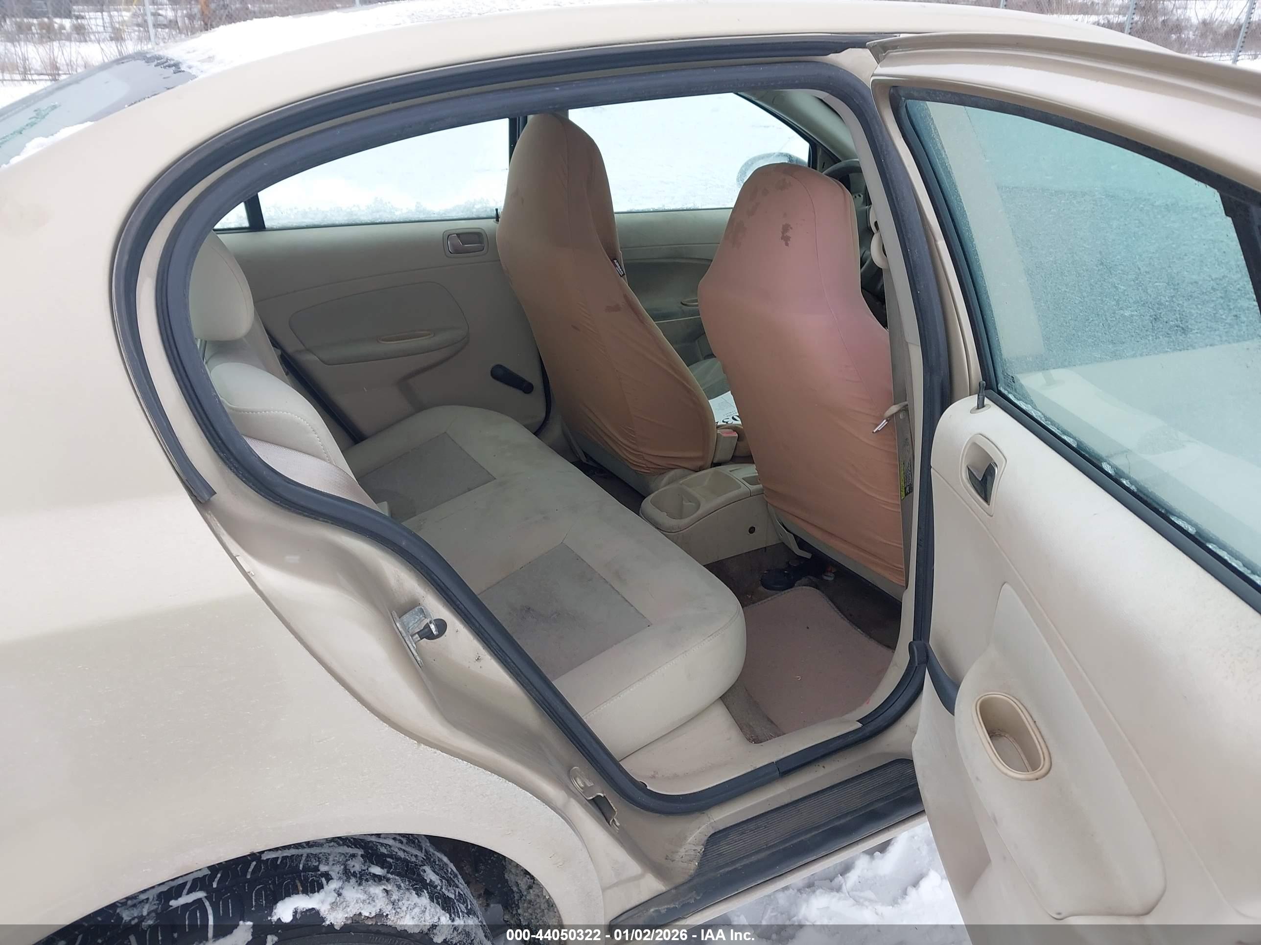 CHEVROLET COBALT image 8