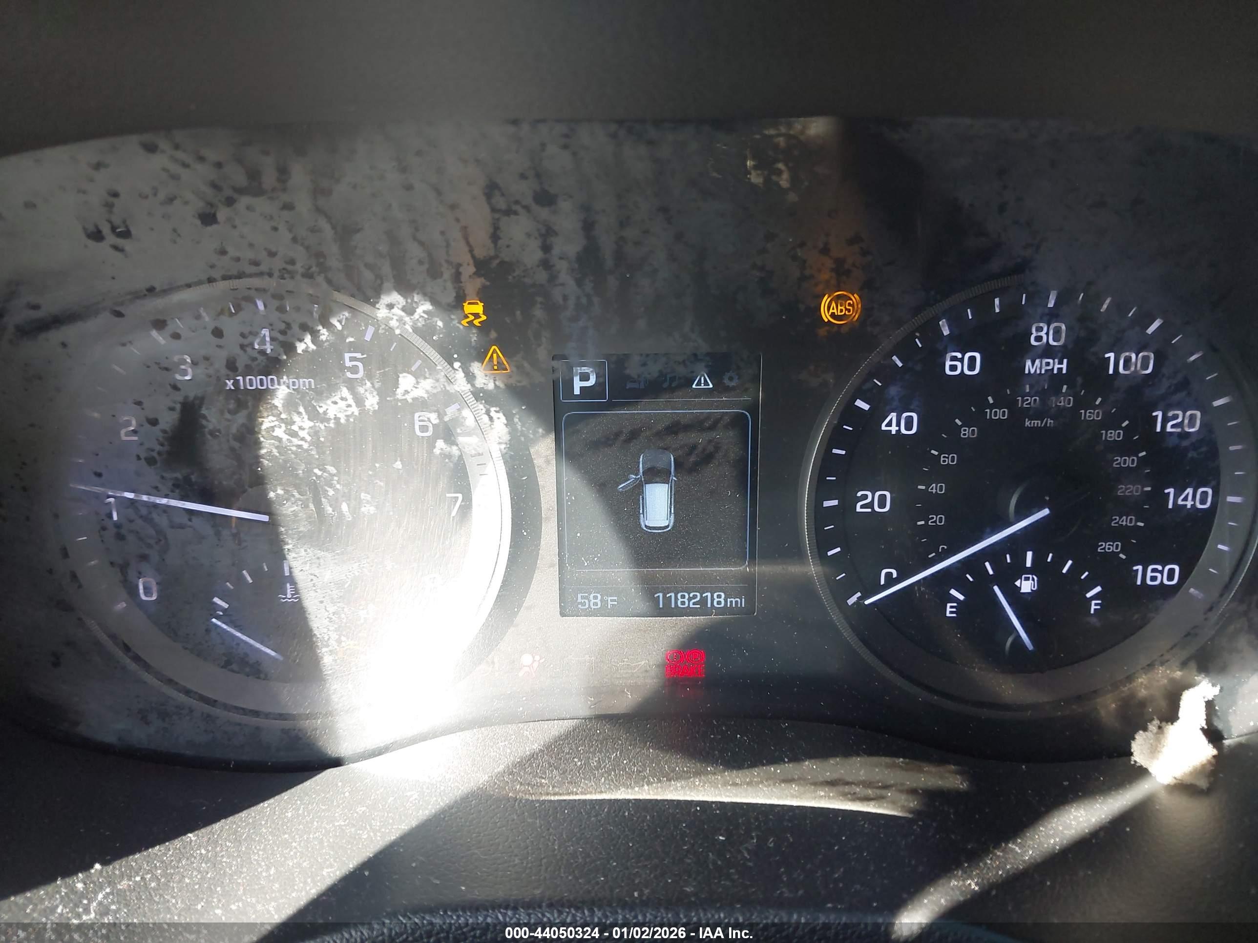 HYUNDAI TUCSON image 7