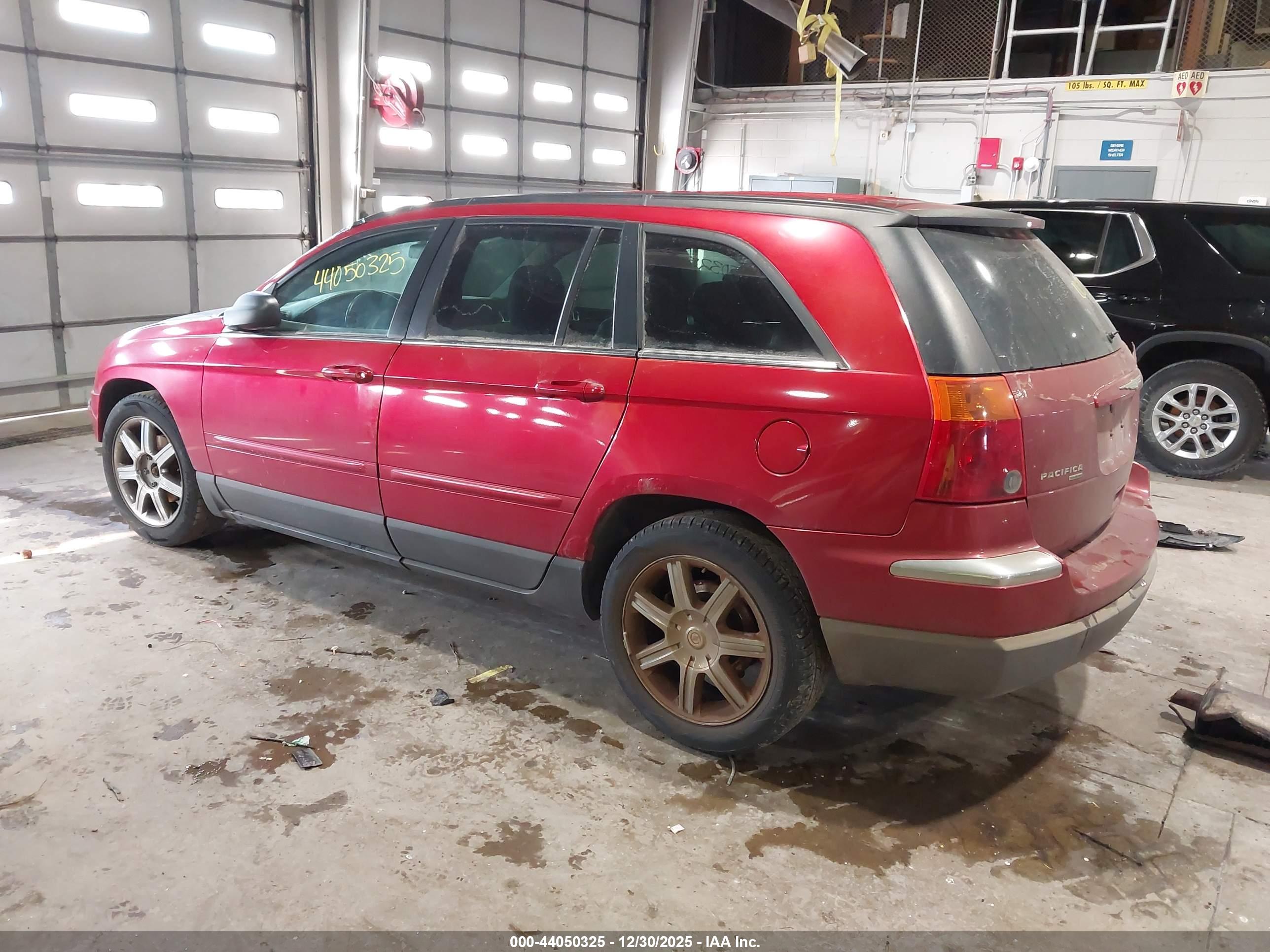 CHRYSLER PACIFICA image 3