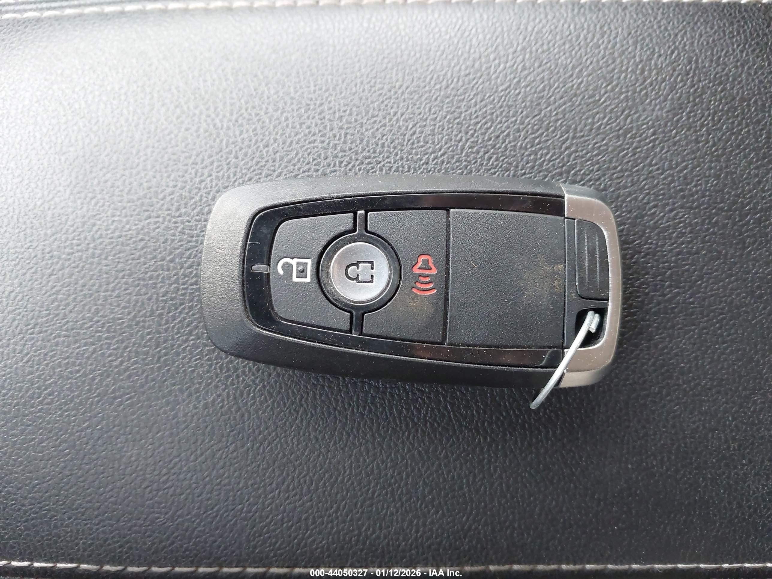 FORD ESCAPE image 11