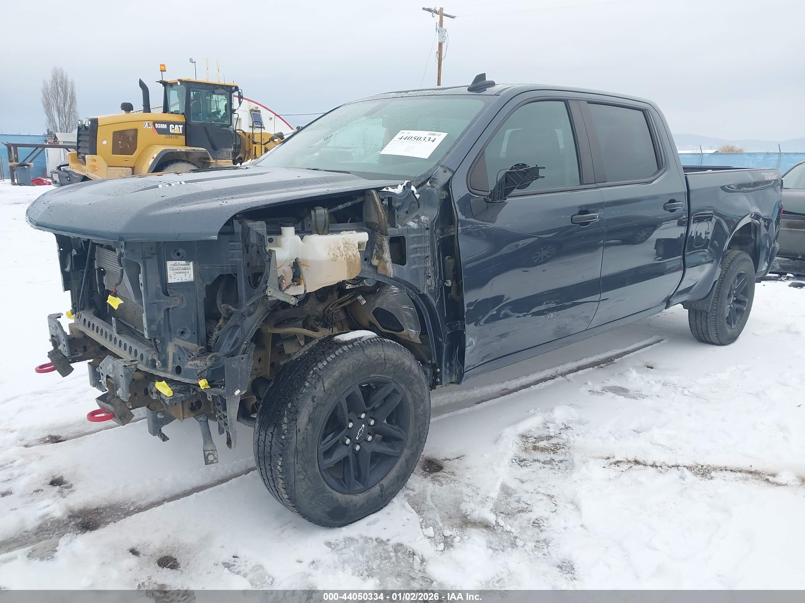 CHEVROLET SILVERADO image 2