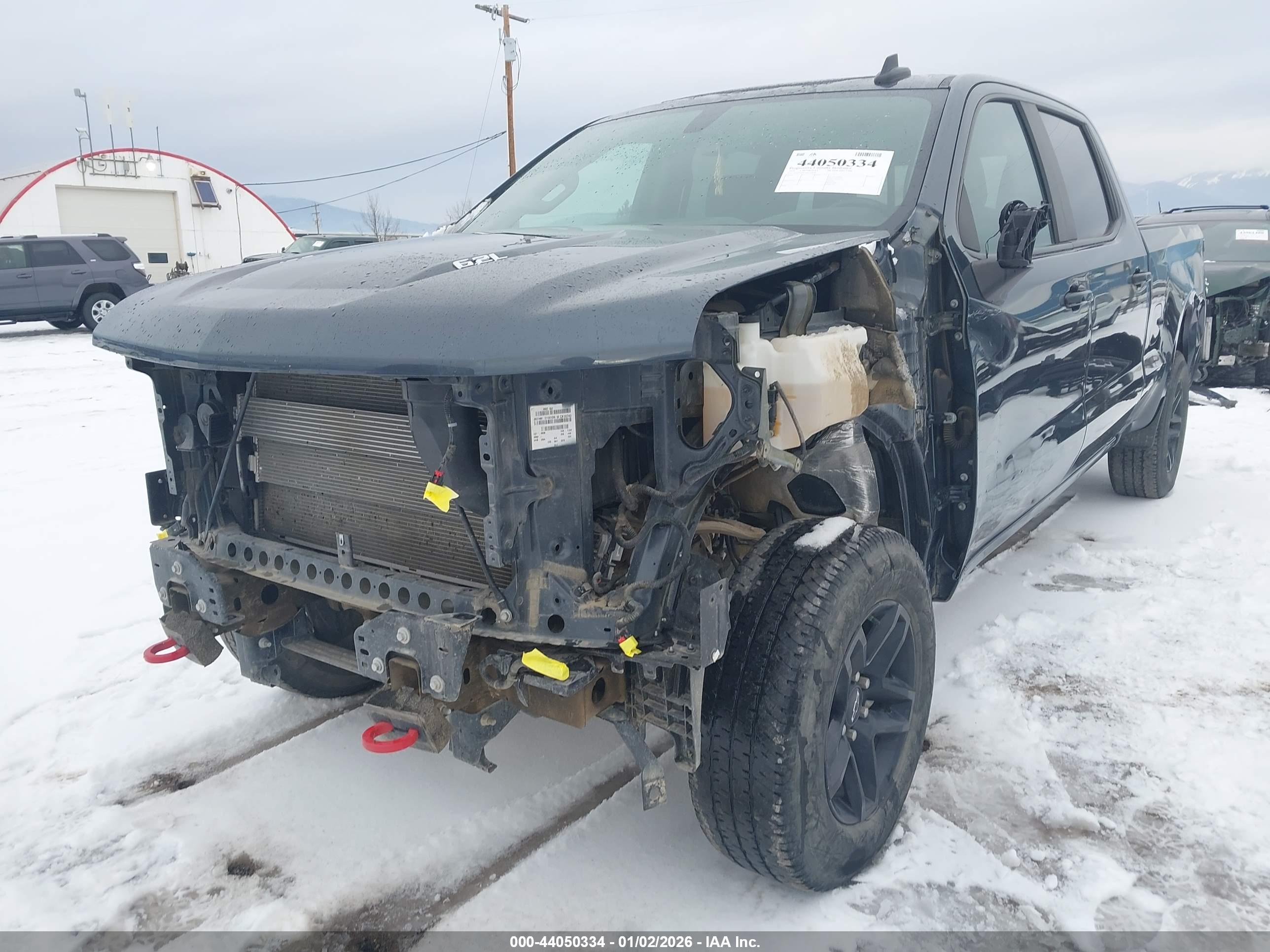 CHEVROLET SILVERADO image 6