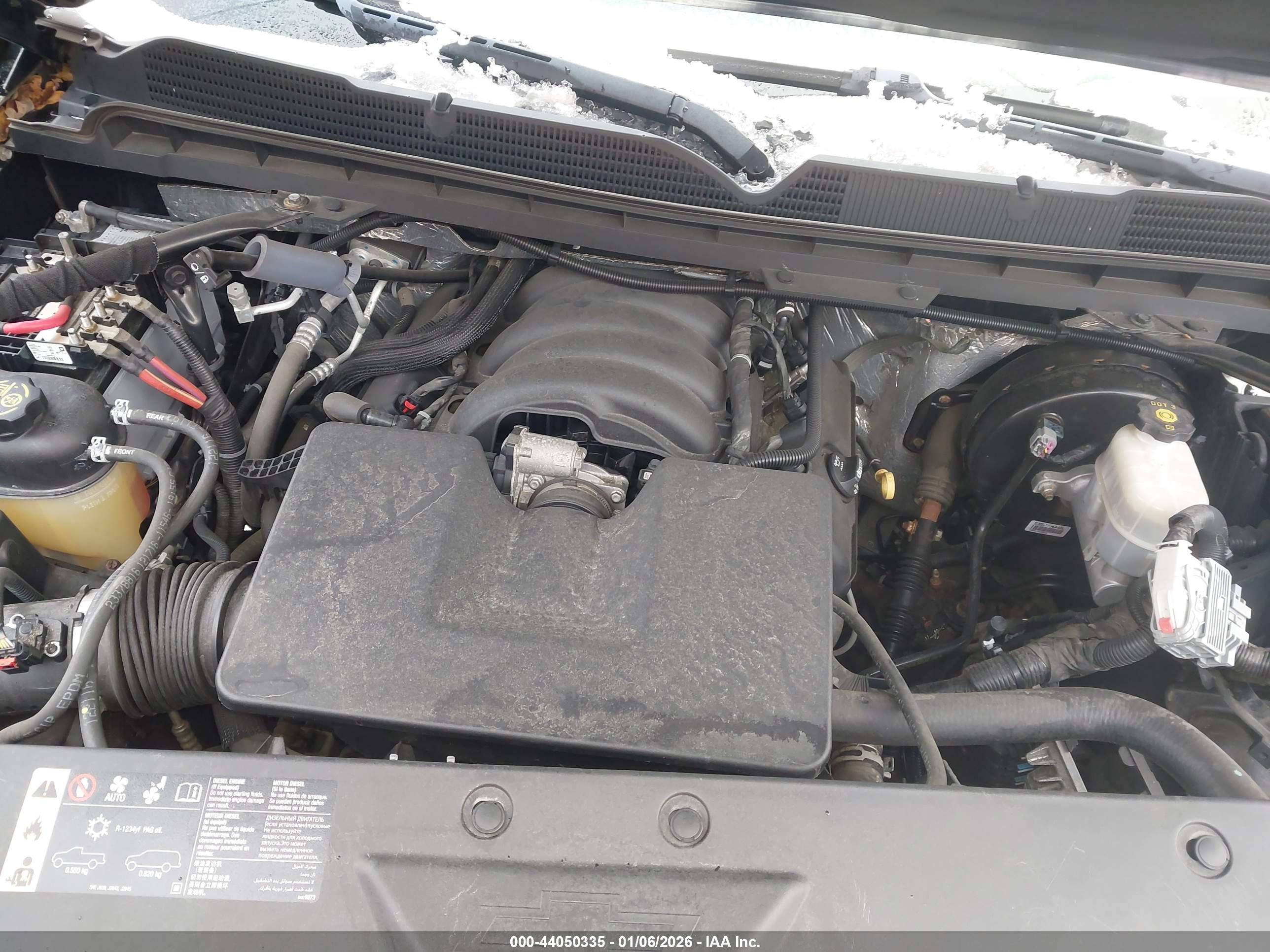 CHEVROLET SILVERADO image 10