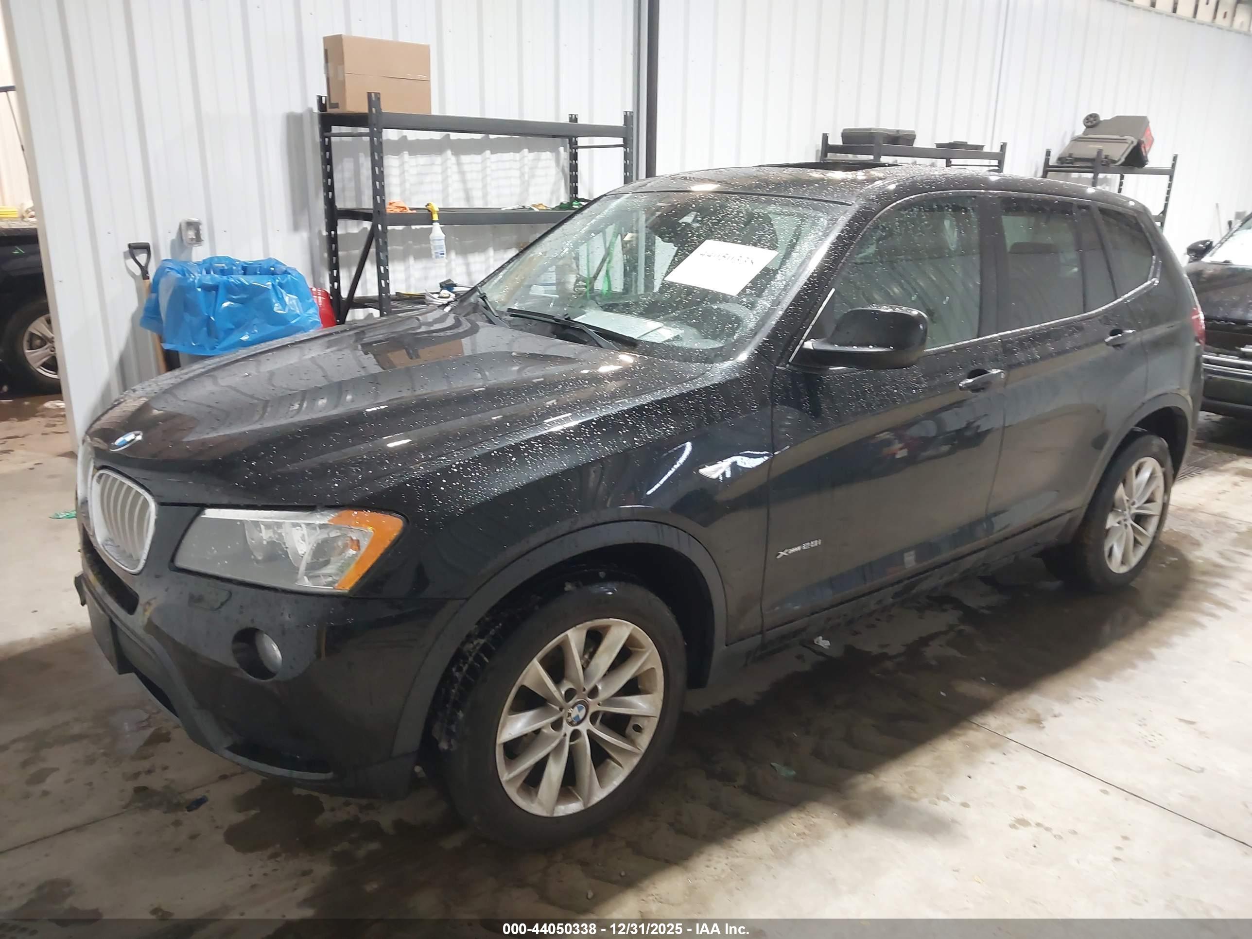 BMW X3 image 2