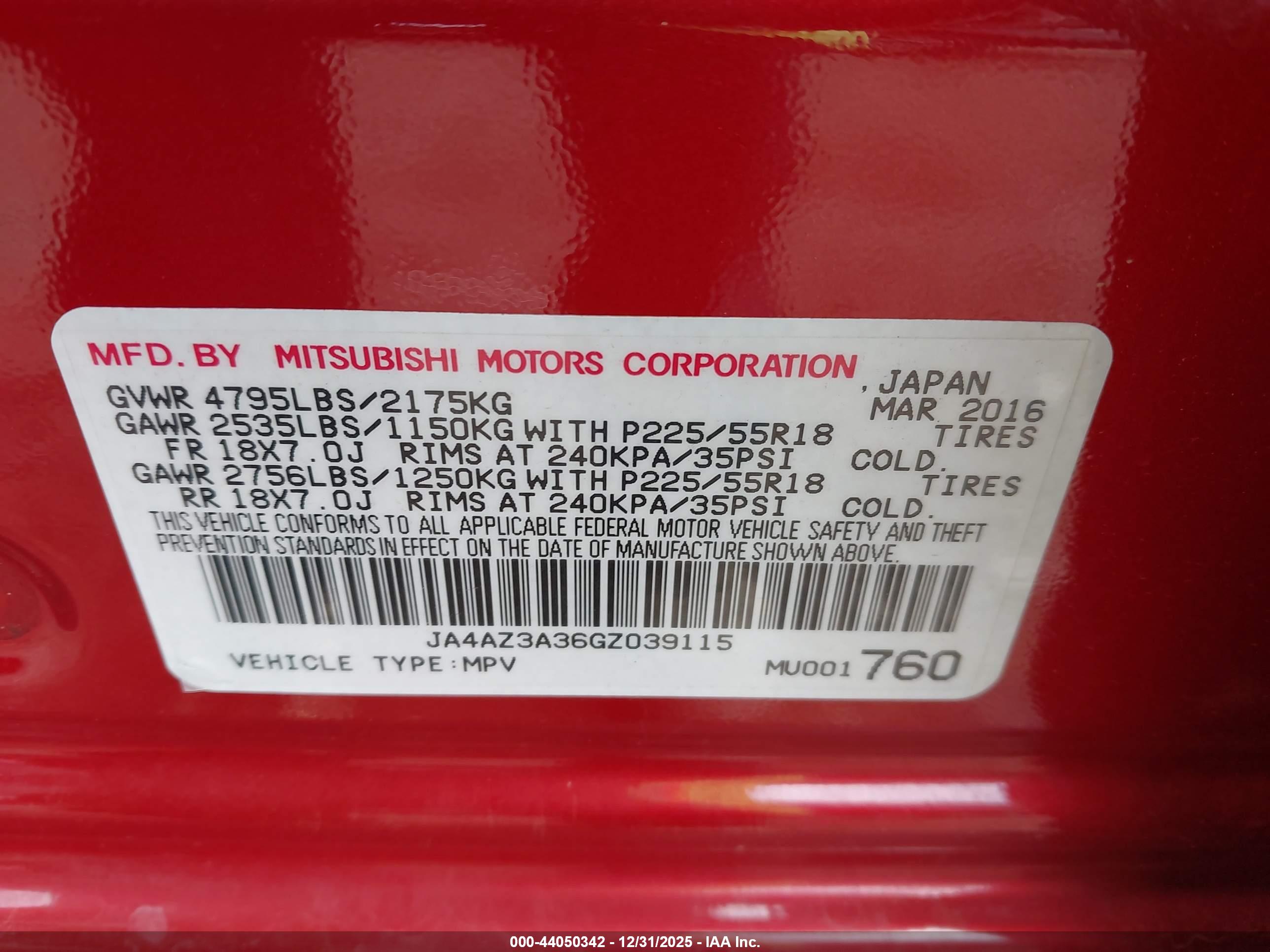 MITSUBISHI OUTLANDER image 9