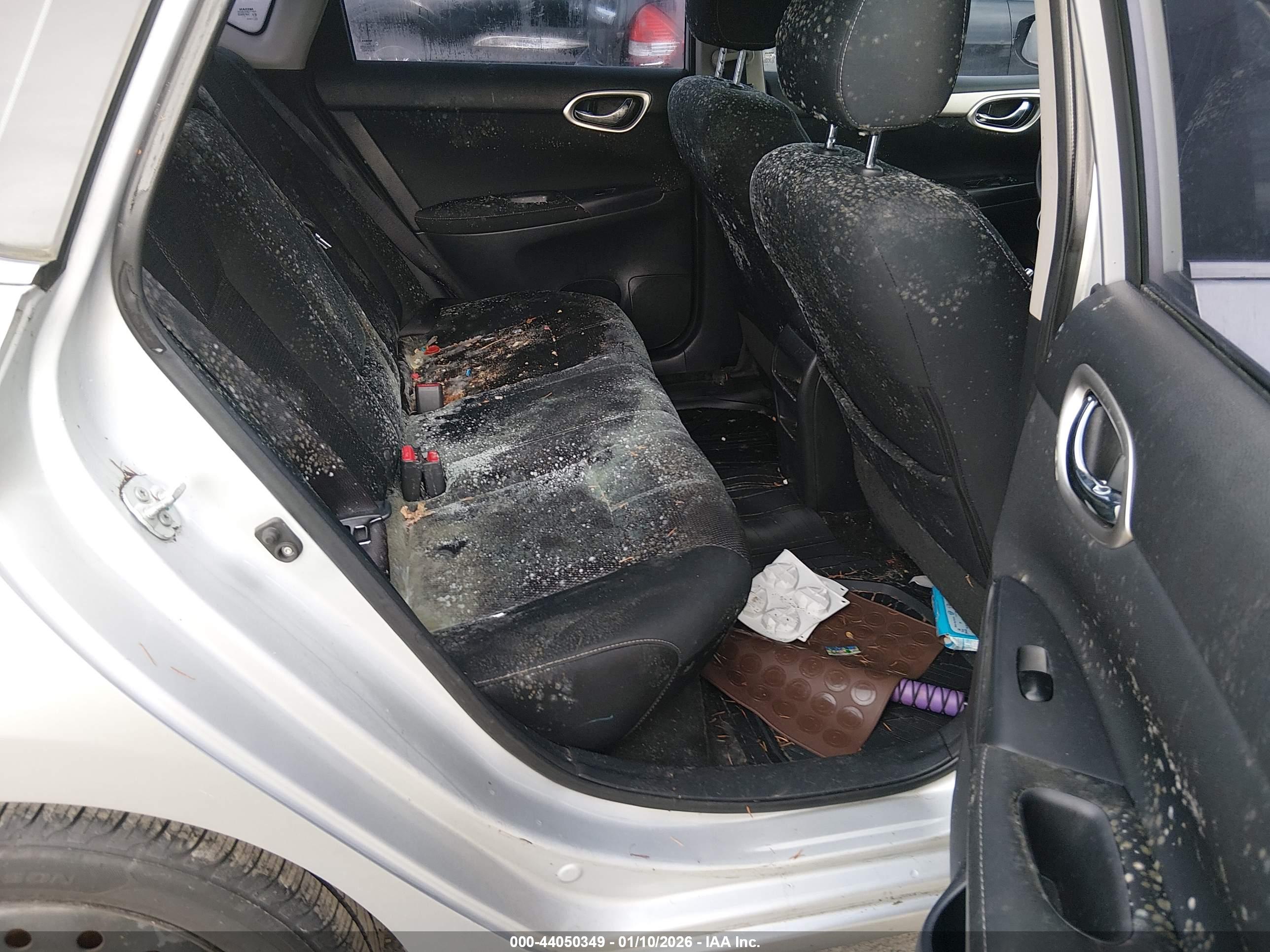 NISSAN SENTRA image 8