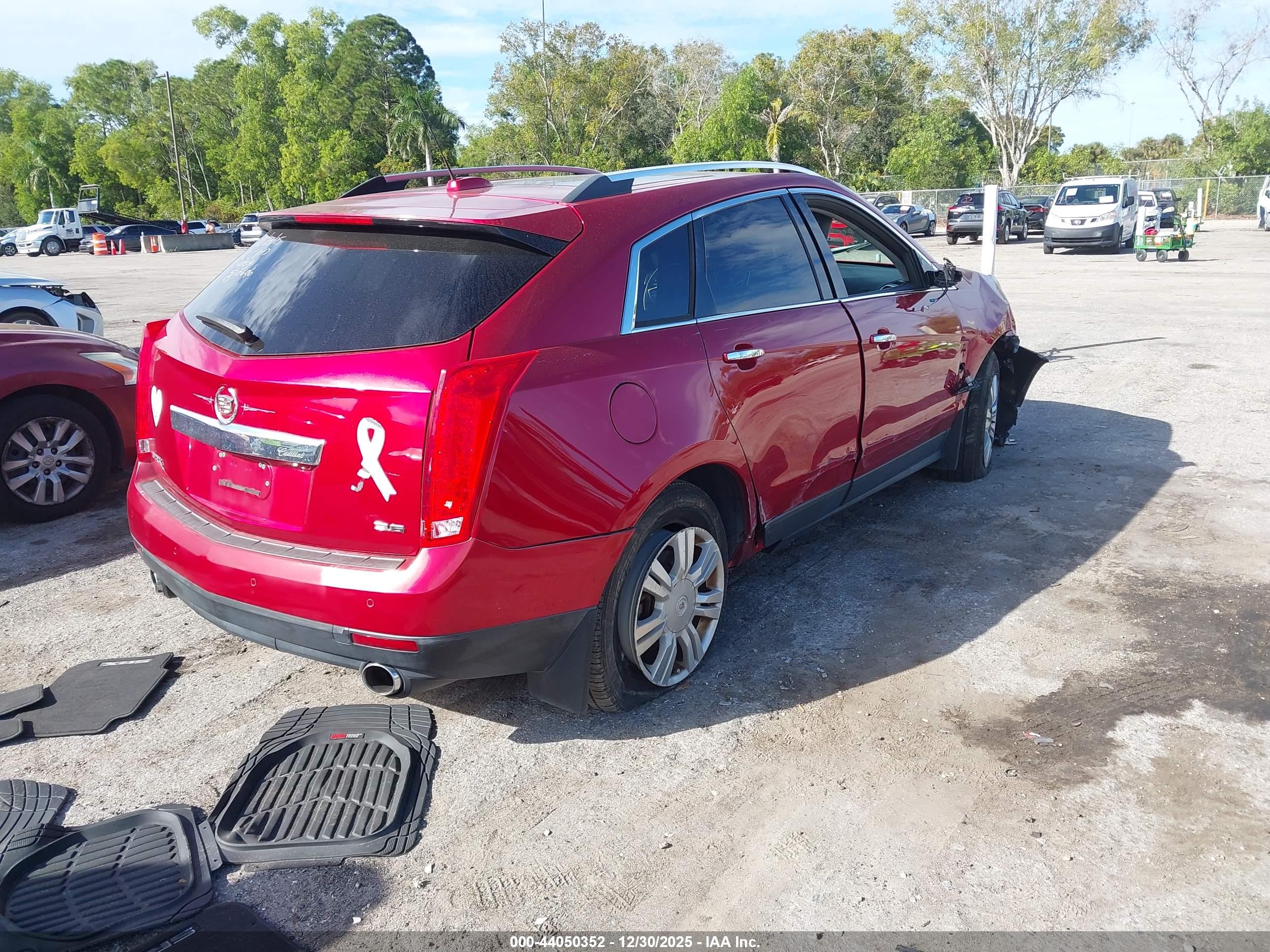 CADILLAC SRX image 4