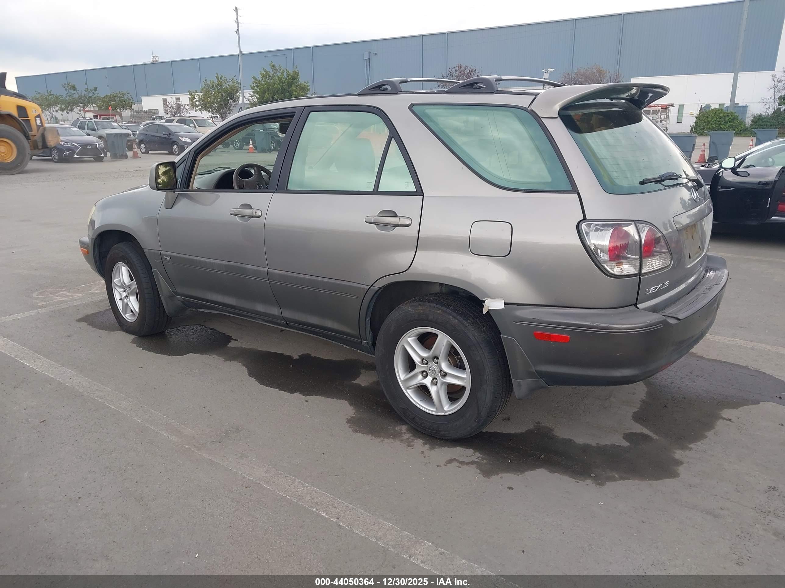 LEXUS RX image 3