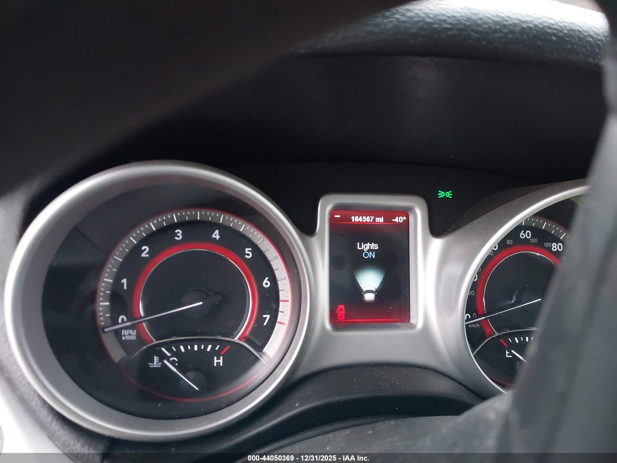 DODGE JOURNEY image 7