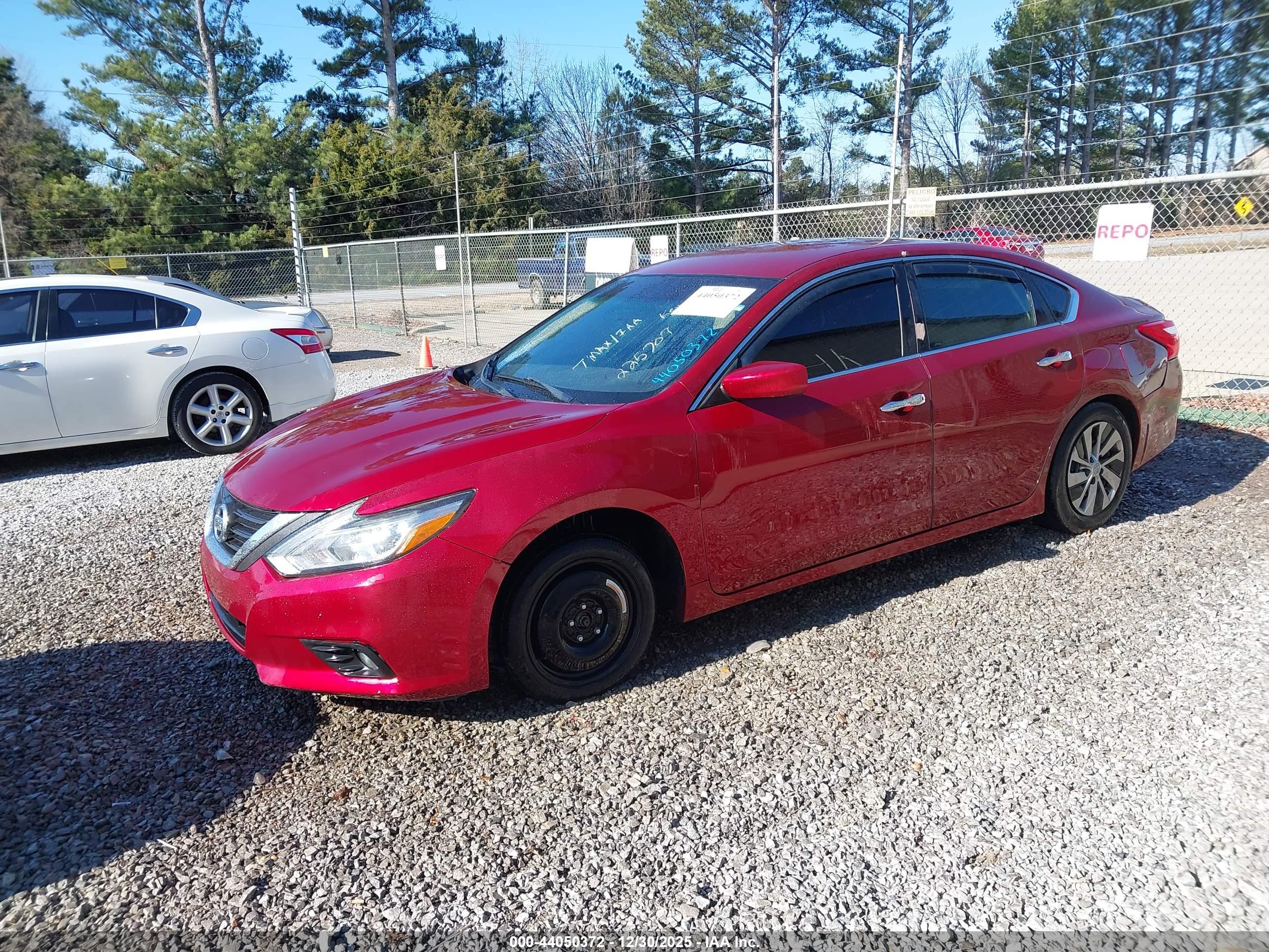 NISSAN ALTIMA image 2