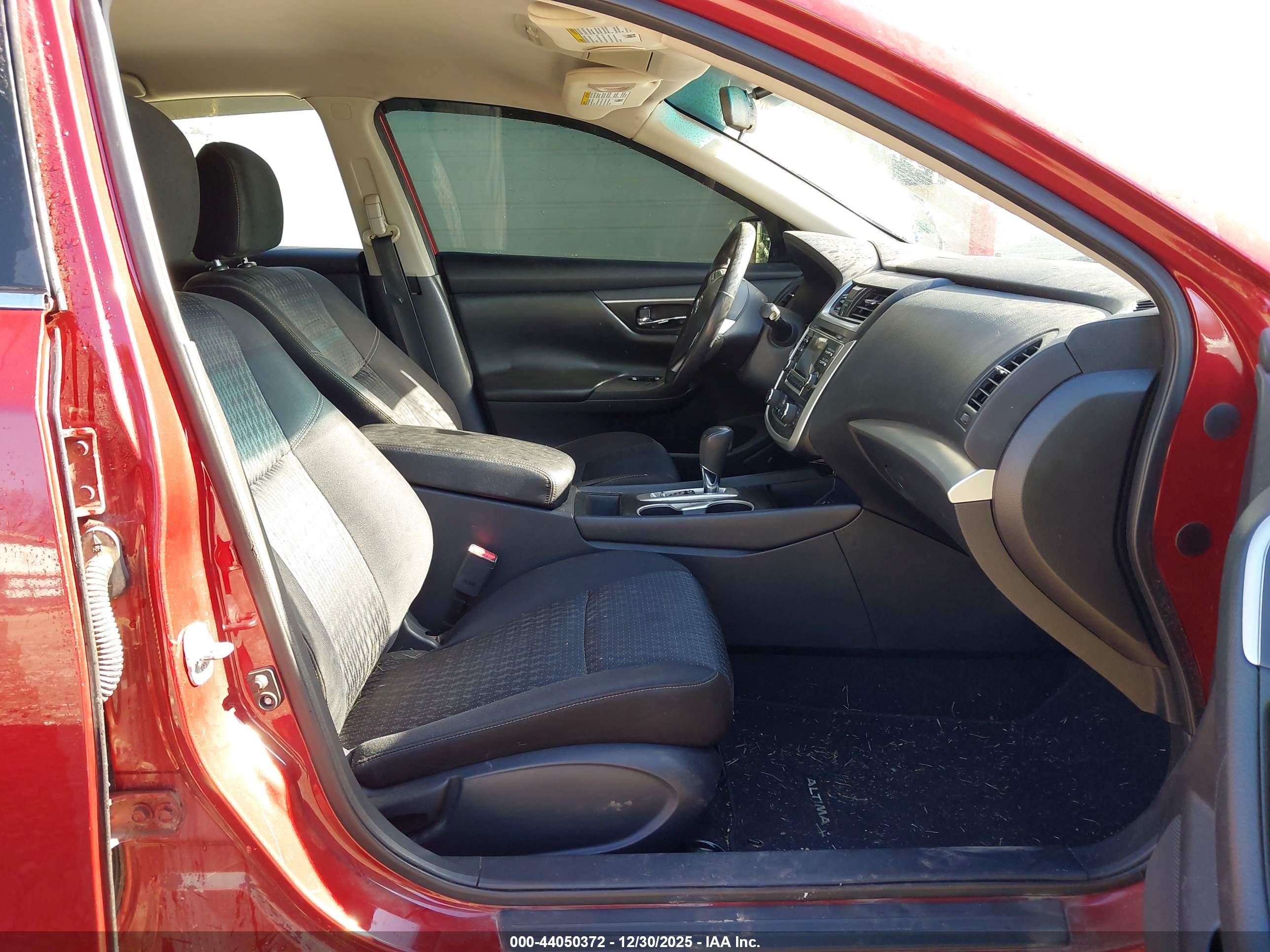 NISSAN ALTIMA image 5