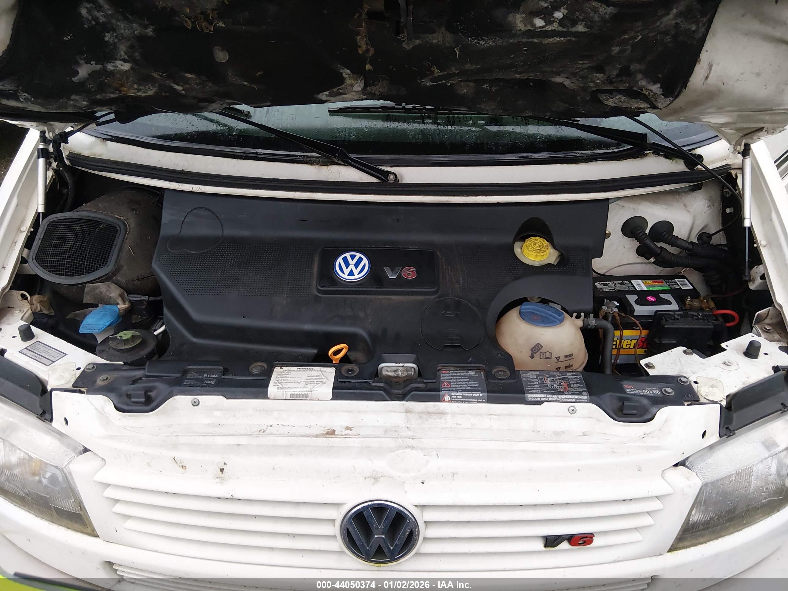 VOLKSWAGEN EUROVAN image 10