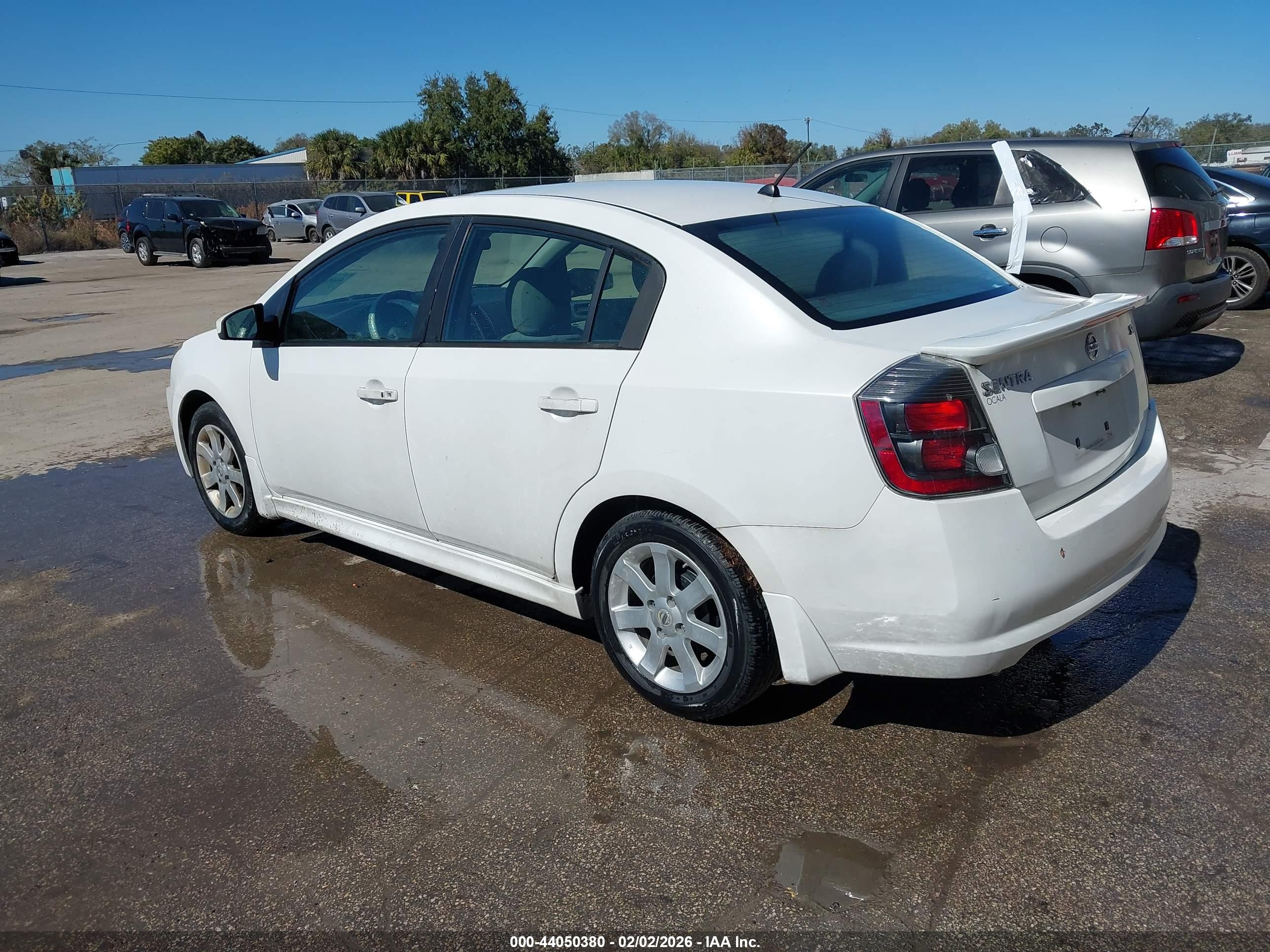 NISSAN SENTRA image 3