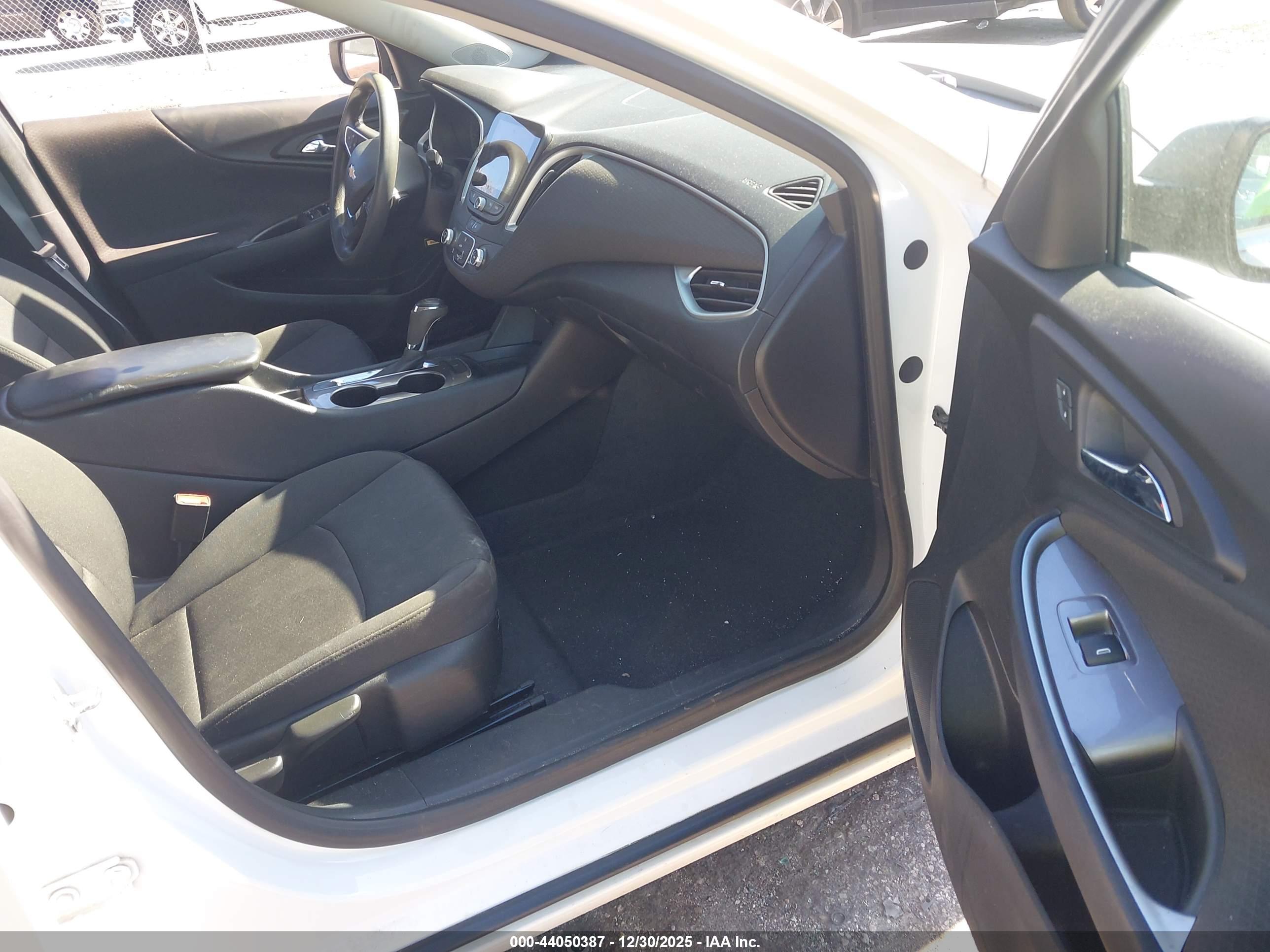 CHEVROLET MALIBU image 5