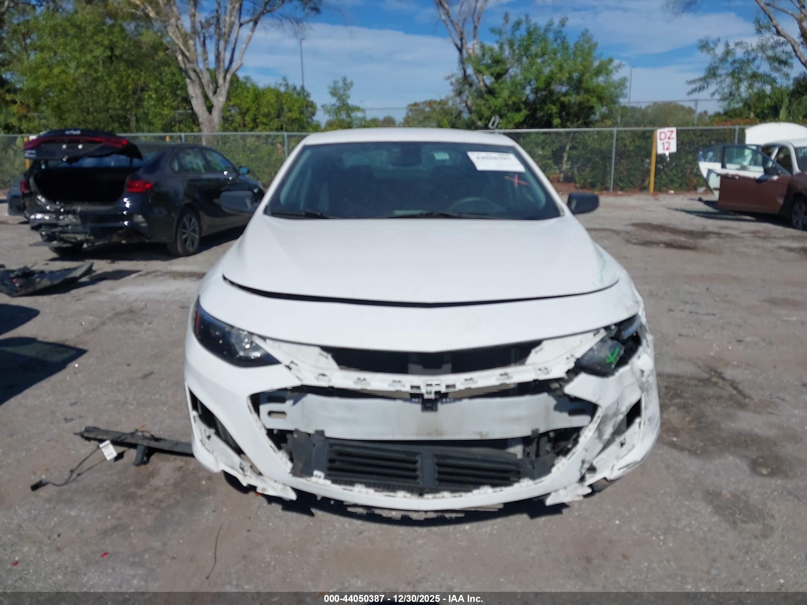 CHEVROLET MALIBU image 6