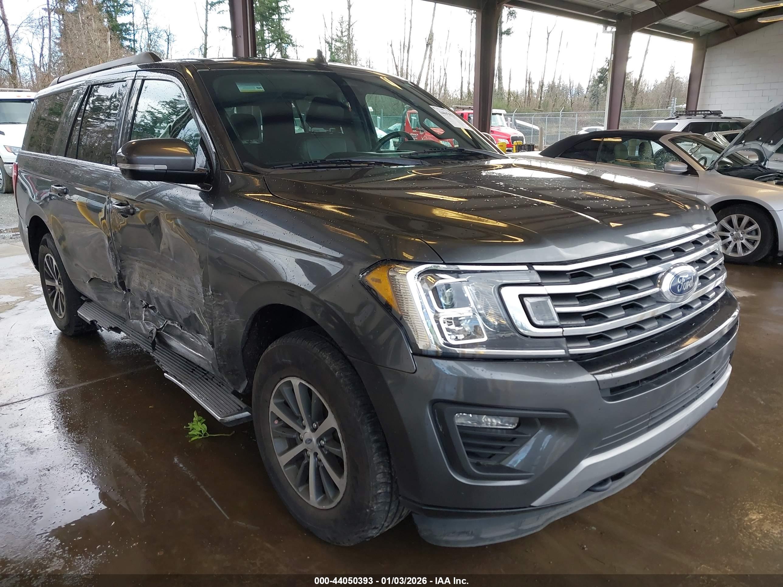 FORD EXPEDITION image 6