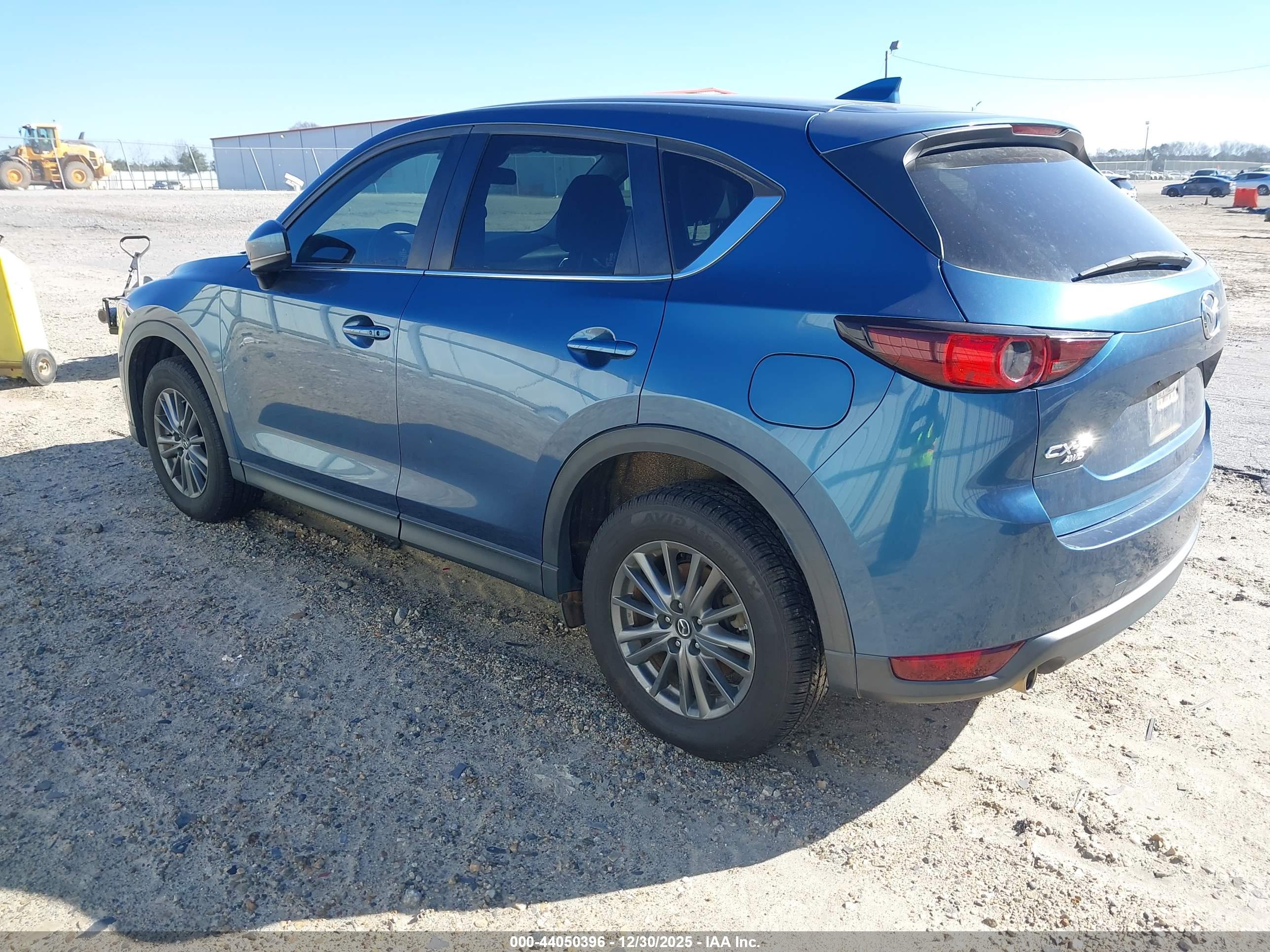 MAZDA CX-5 image 3