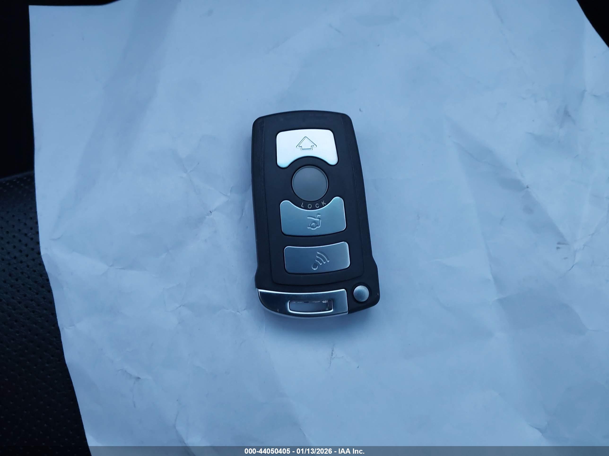 BMW 750LI image 11