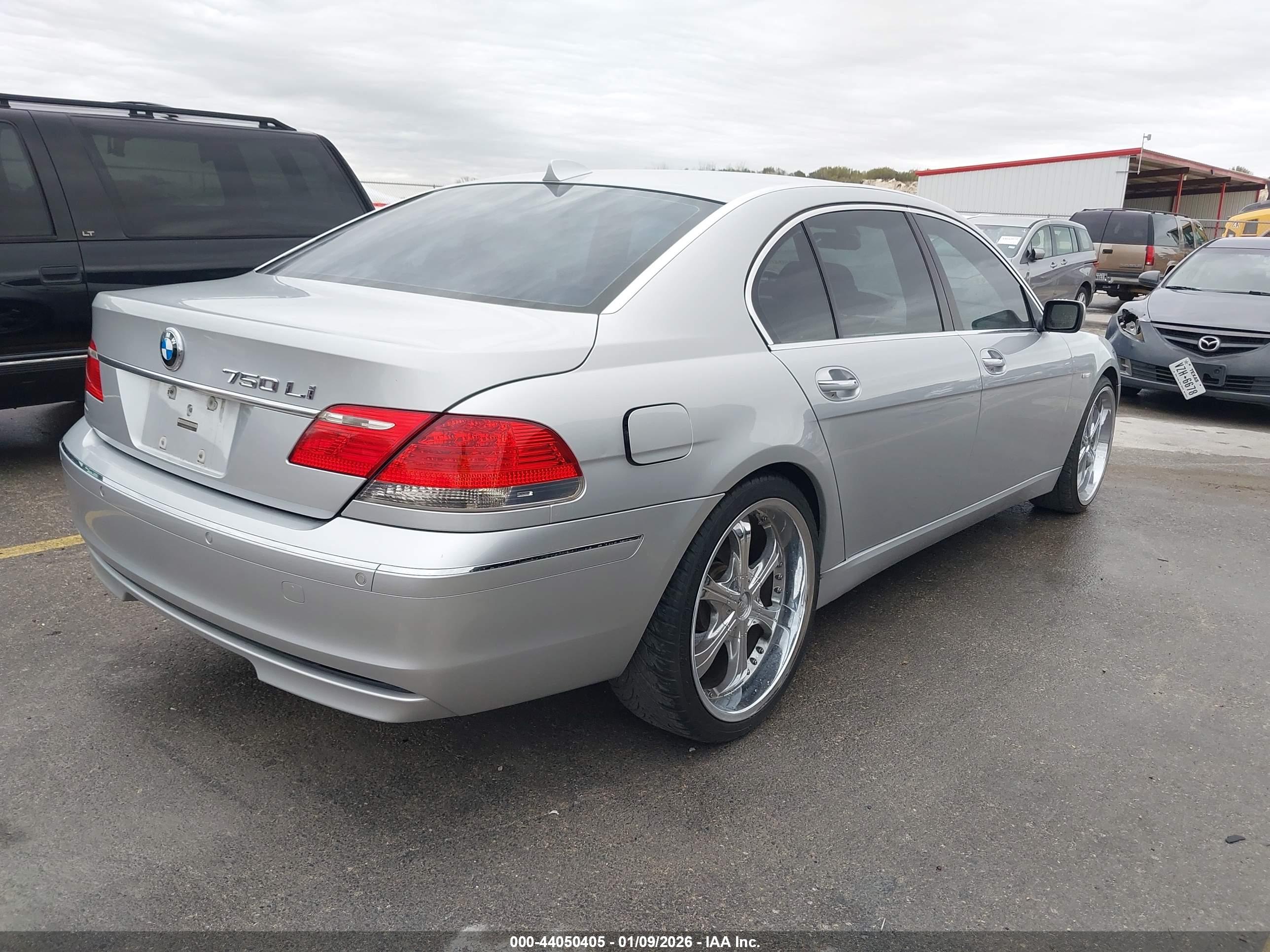 BMW 750LI image 4
