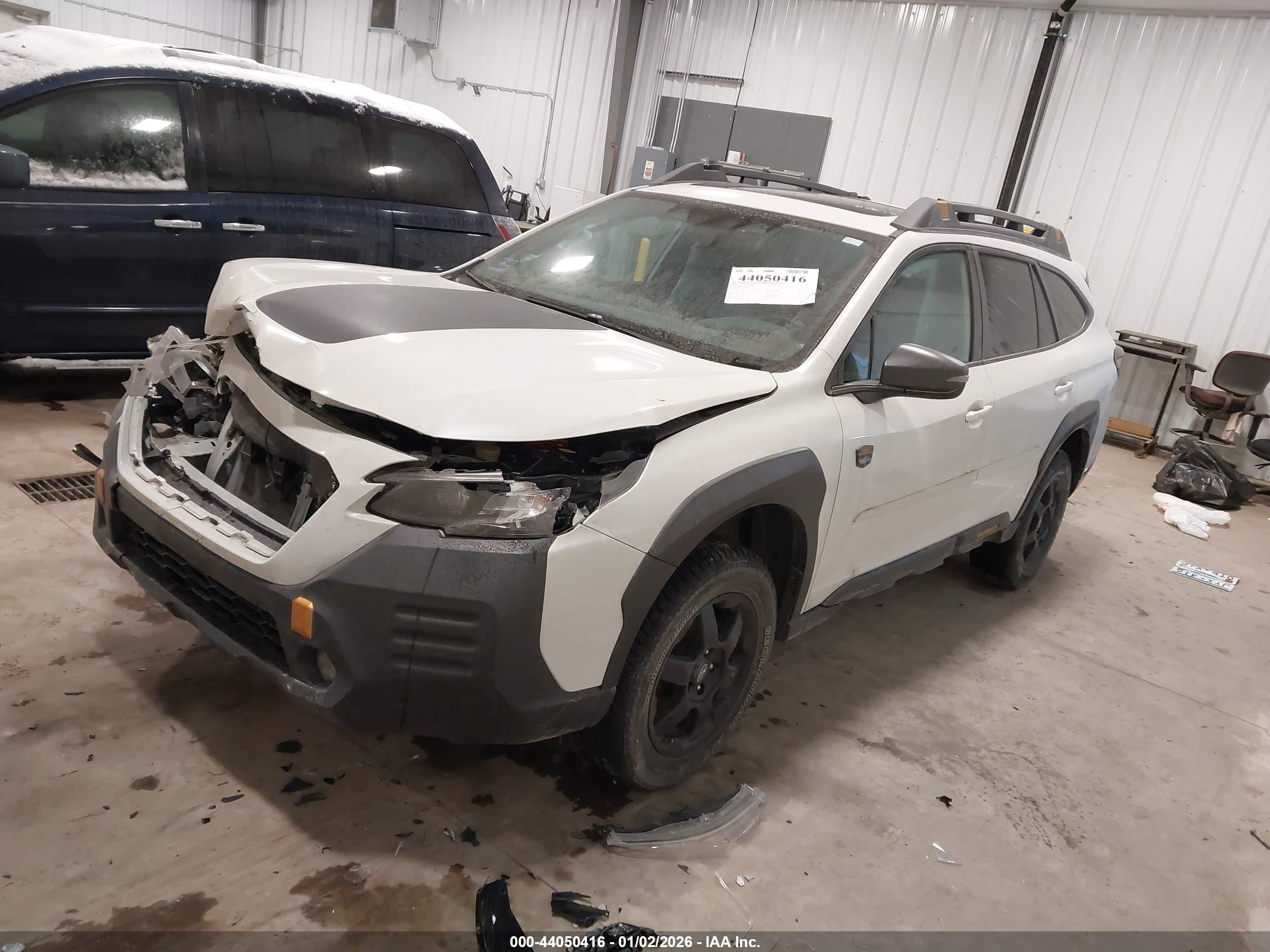 SUBARU OUTBACK image 2