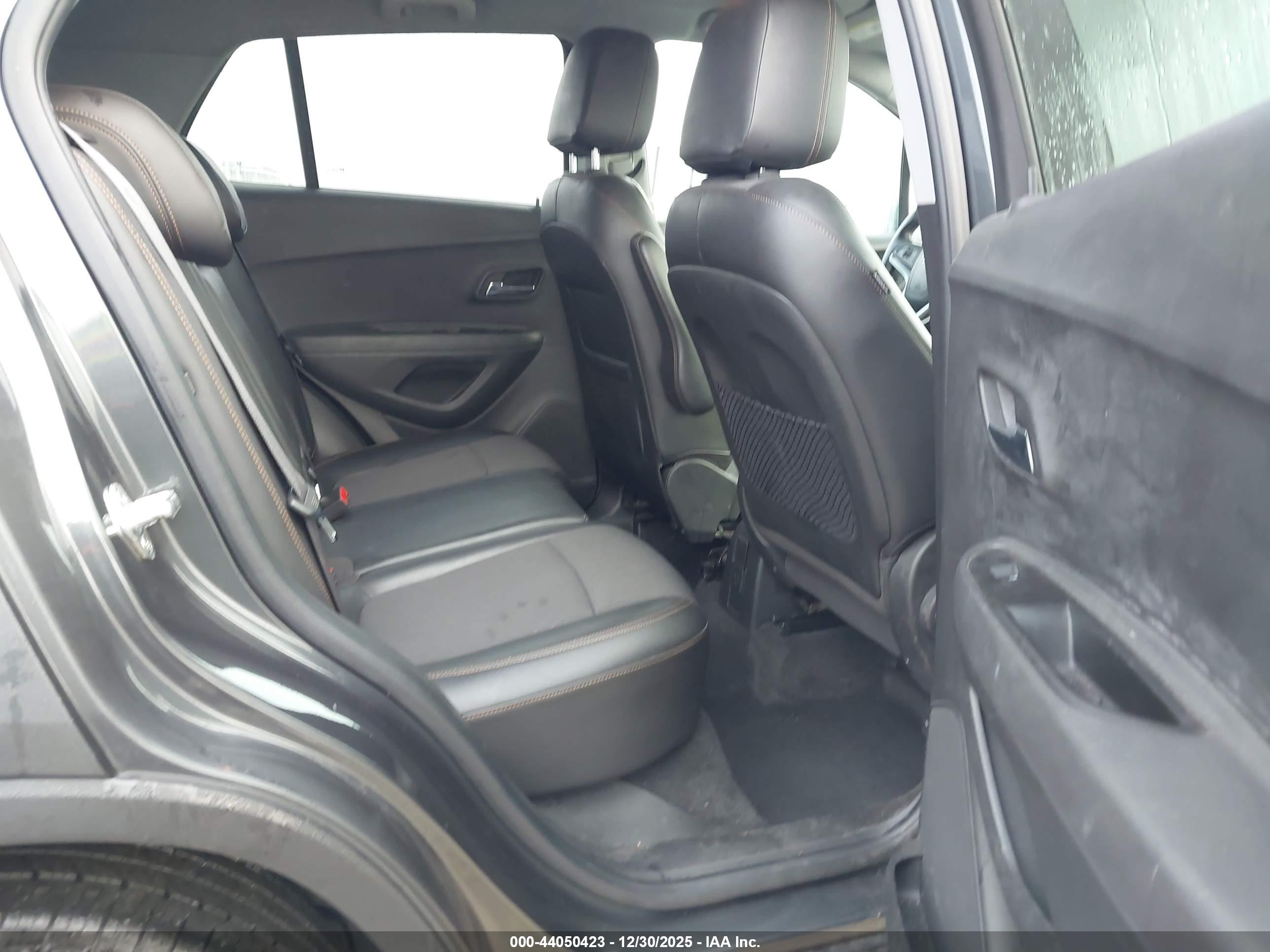 CHEVROLET TRAX image 8