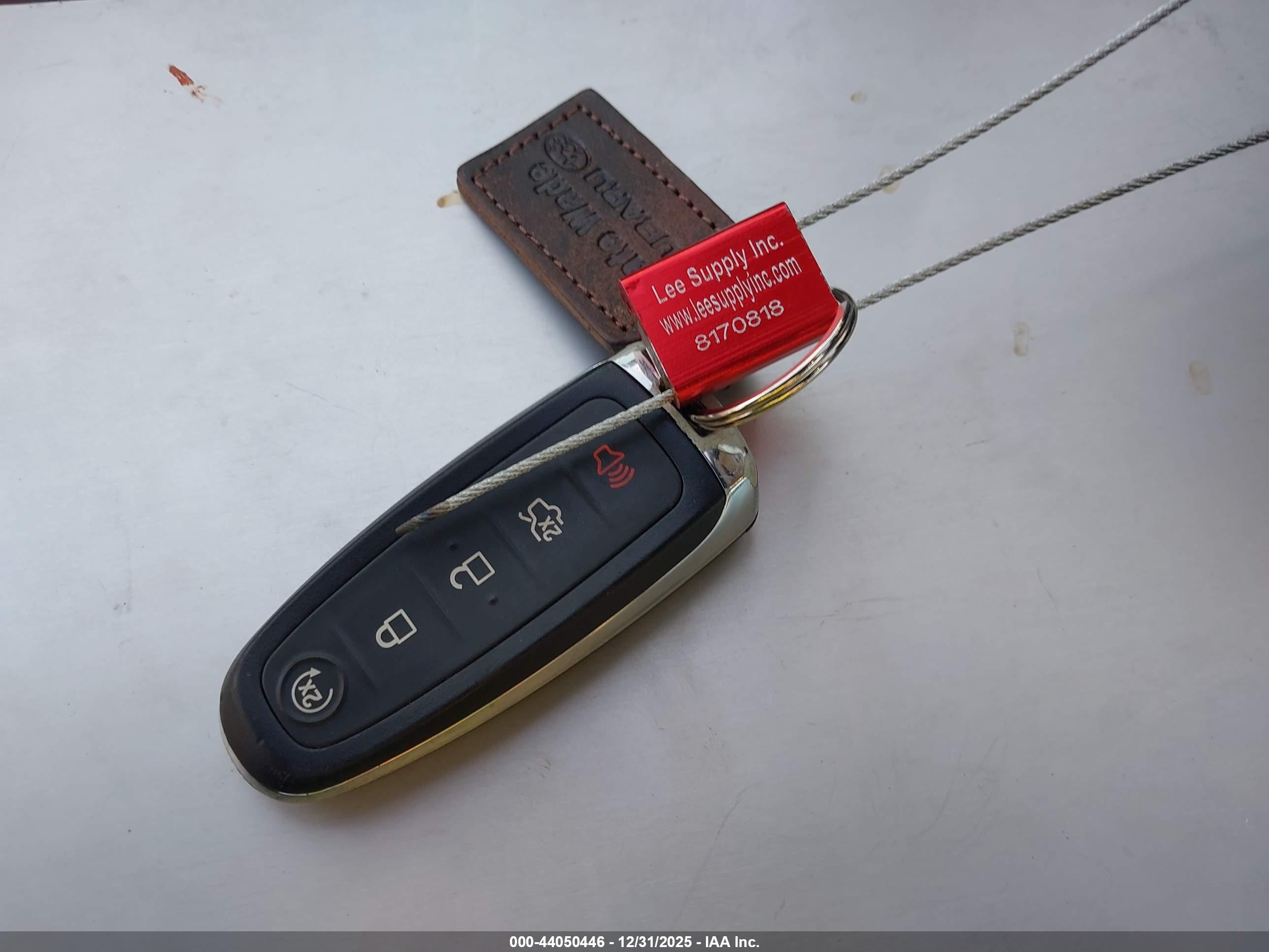 FORD ESCAPE image 11