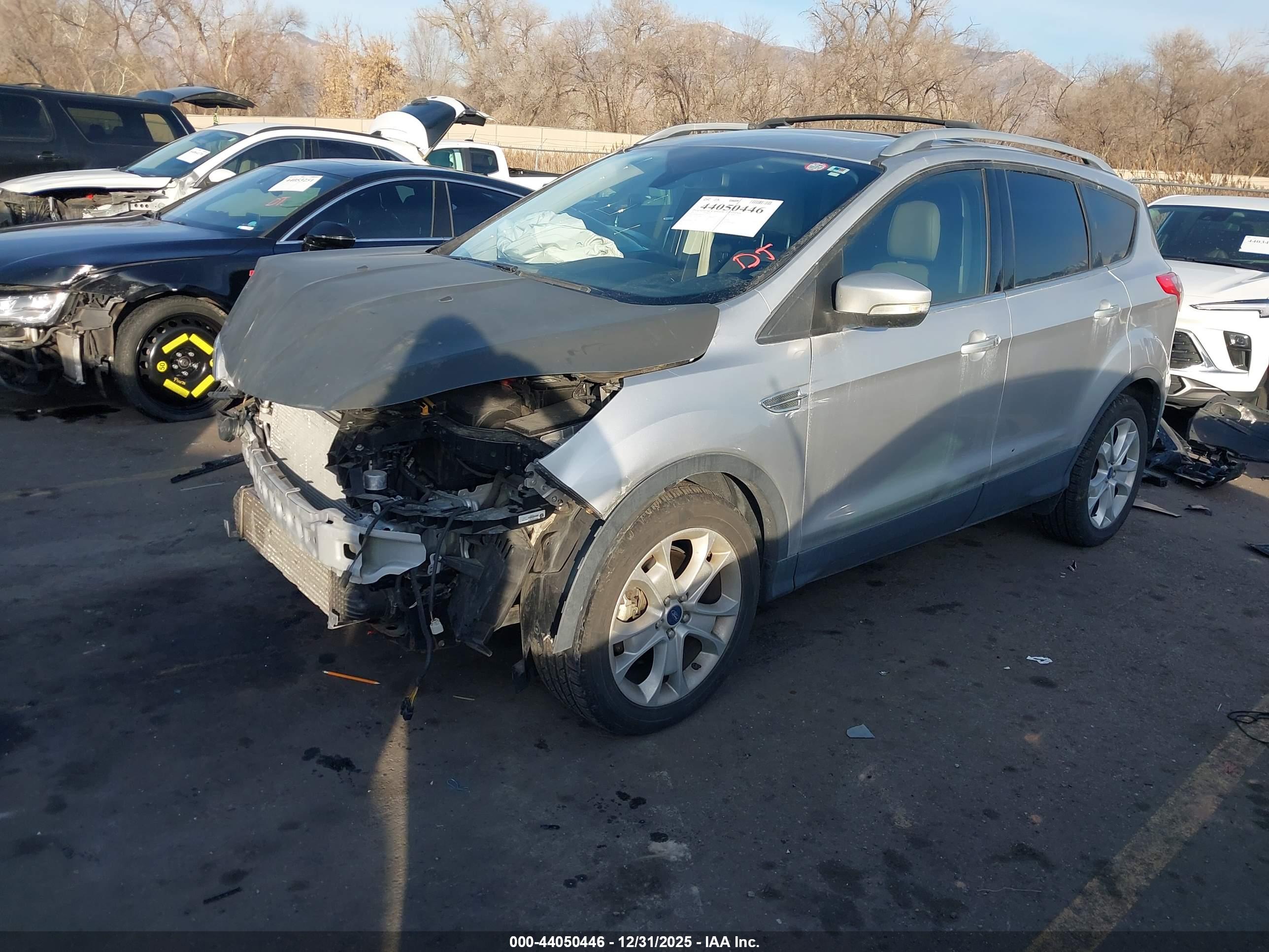 FORD ESCAPE image 2