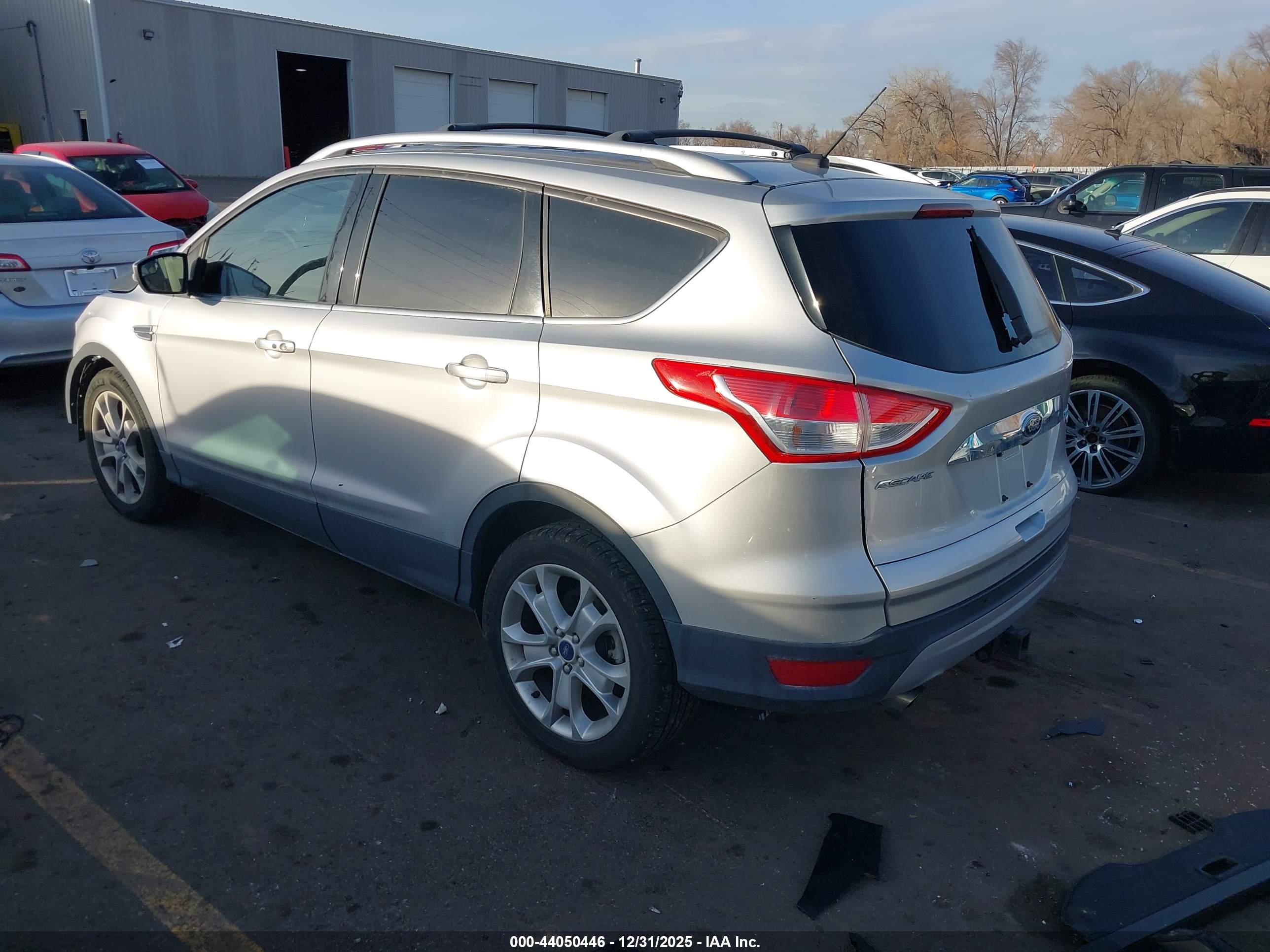 FORD ESCAPE image 3