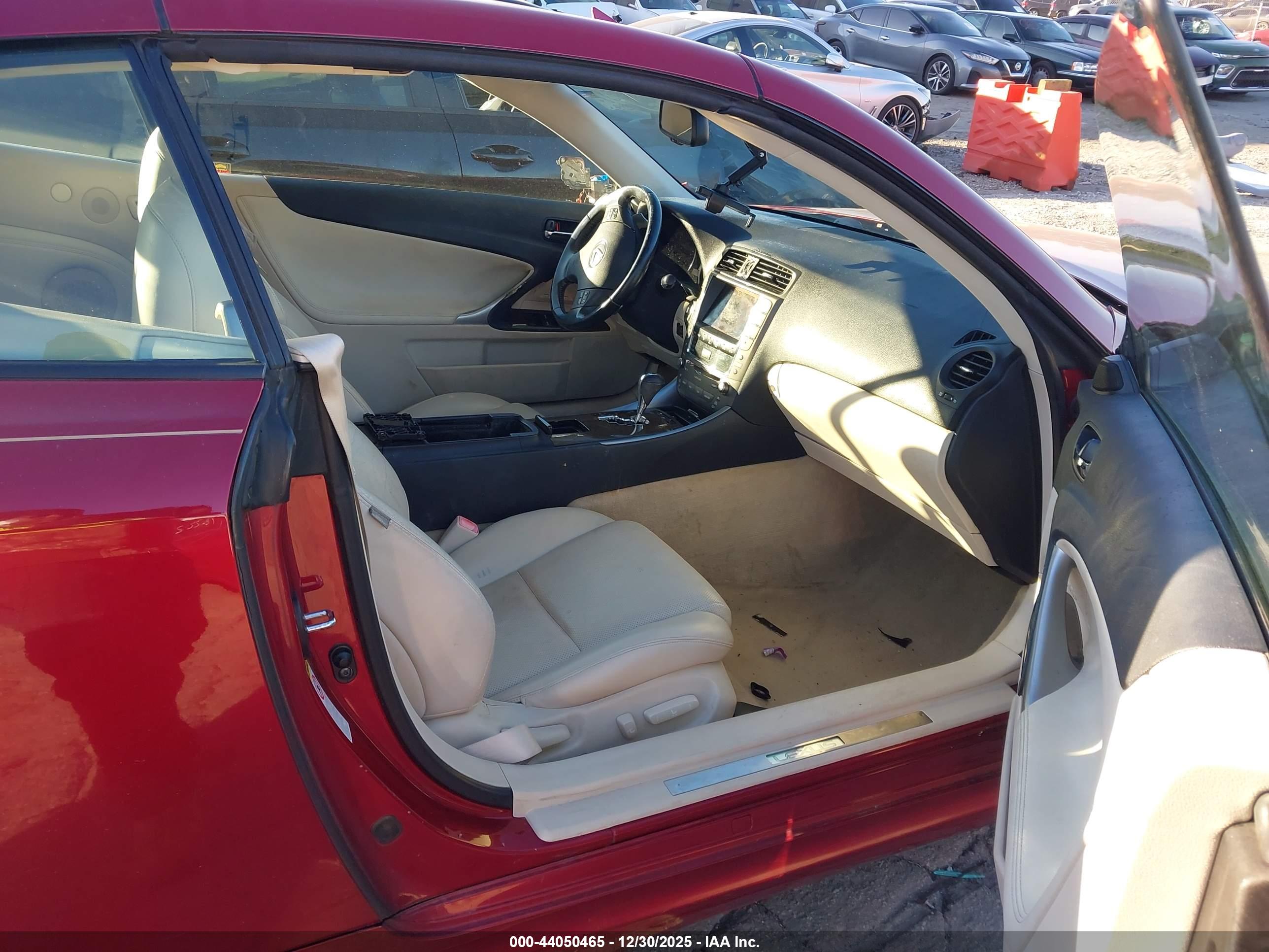 LEXUS IS image 5