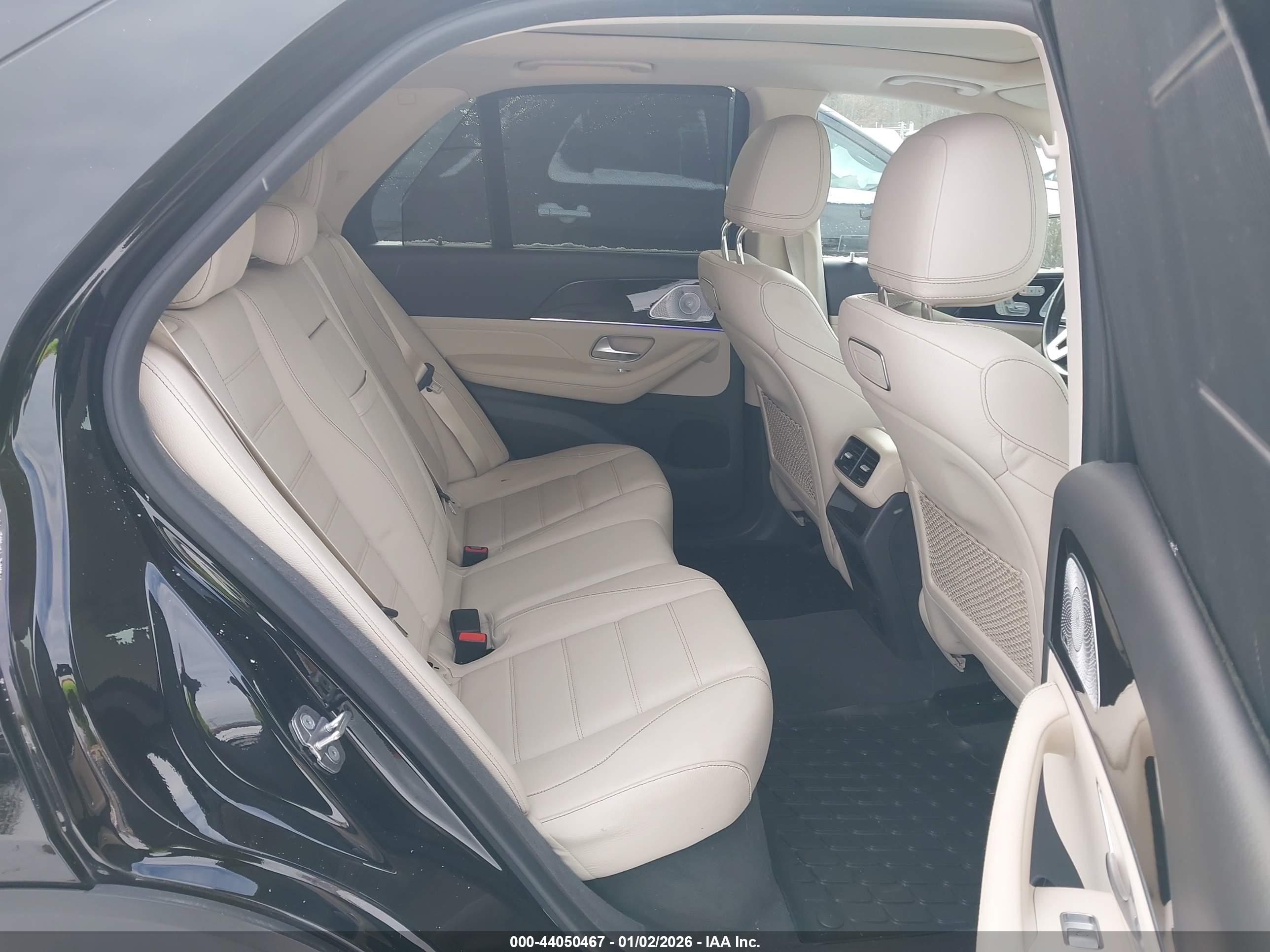 MERCEDES-BENZ GLE image 8