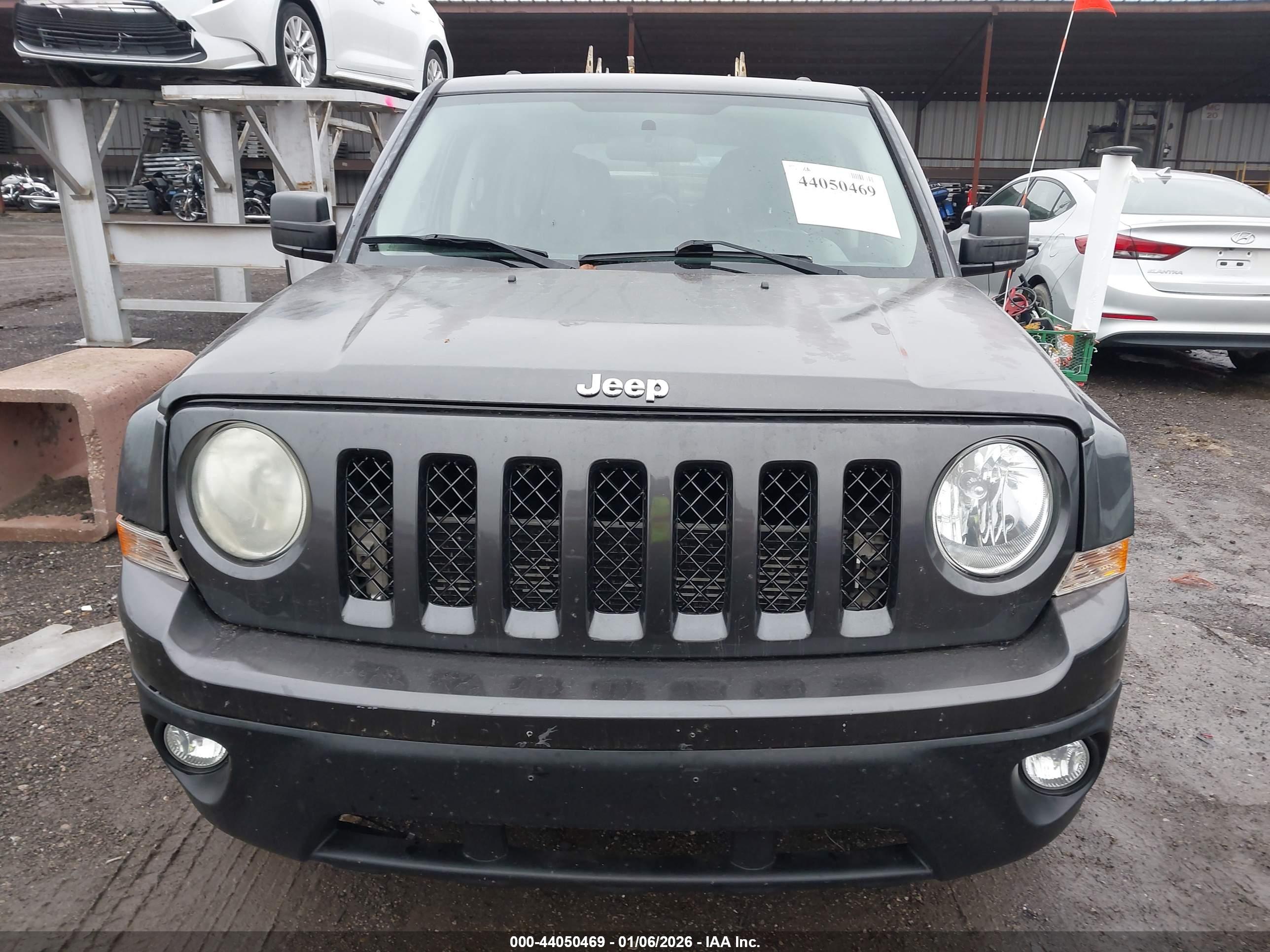 JEEP PATRIOT image 6