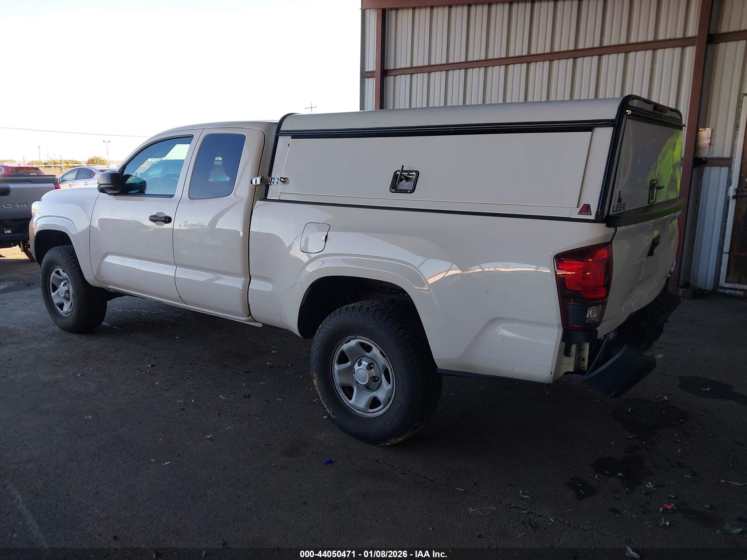 TOYOTA TACOMA image 3